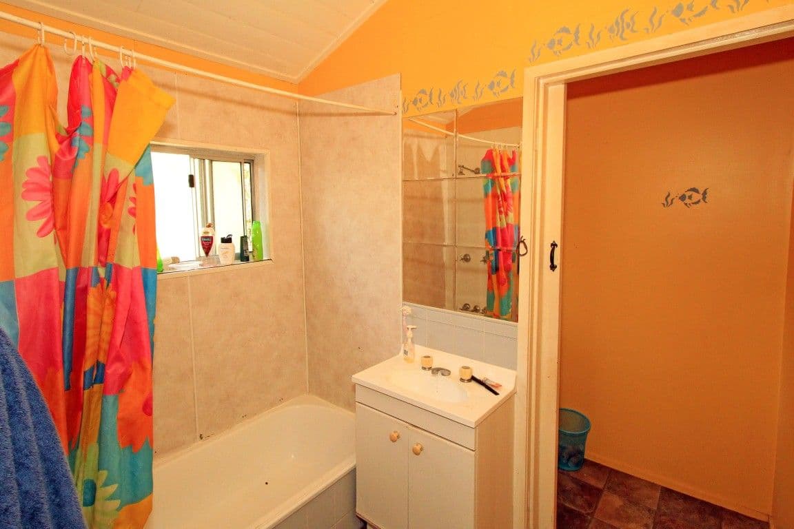 119 Derby Street, ALLENSTOWN QLD 4700, Allenstown - Thumbnail 5