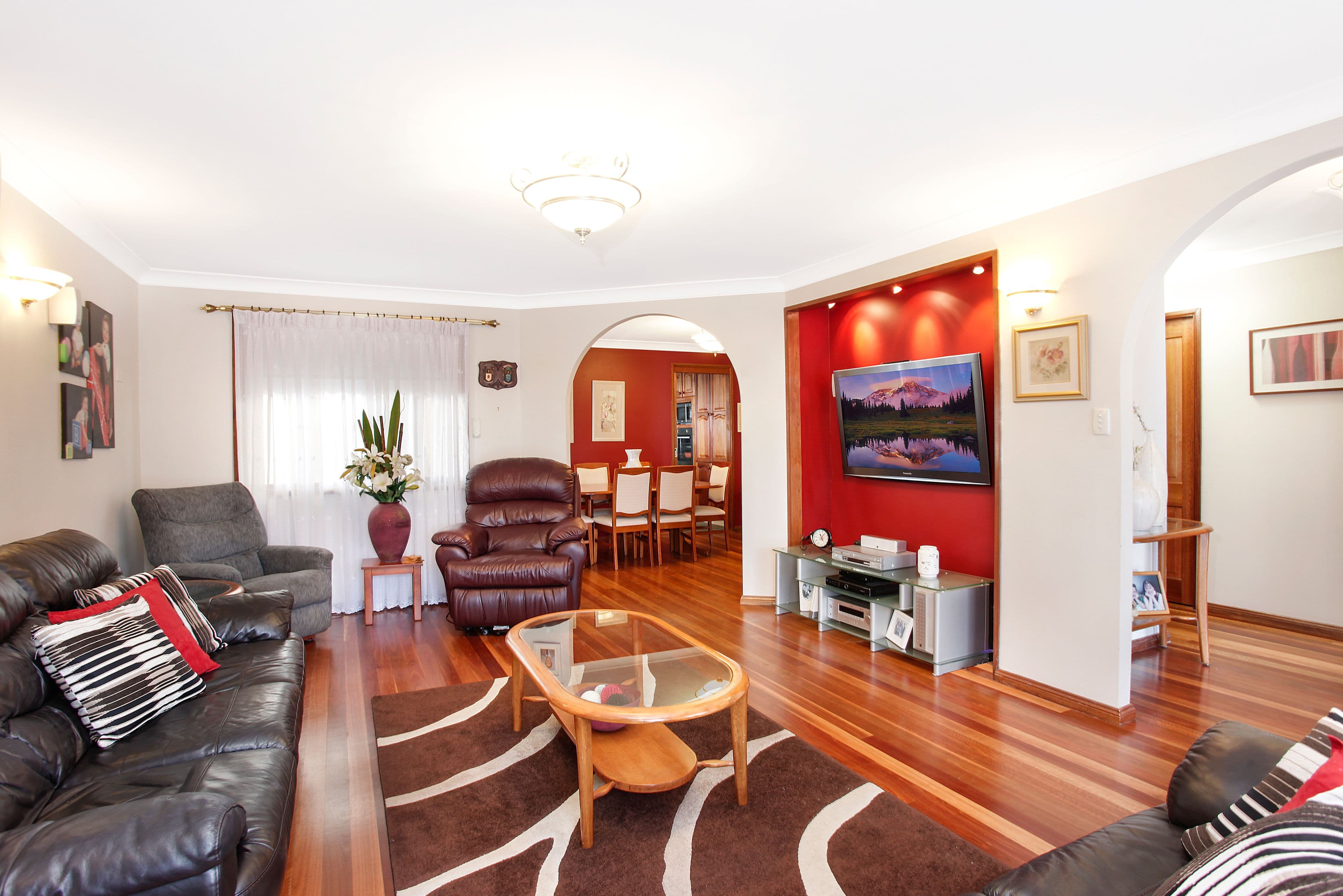 82 Roland Street, Bossley Park - Thumbnail 3