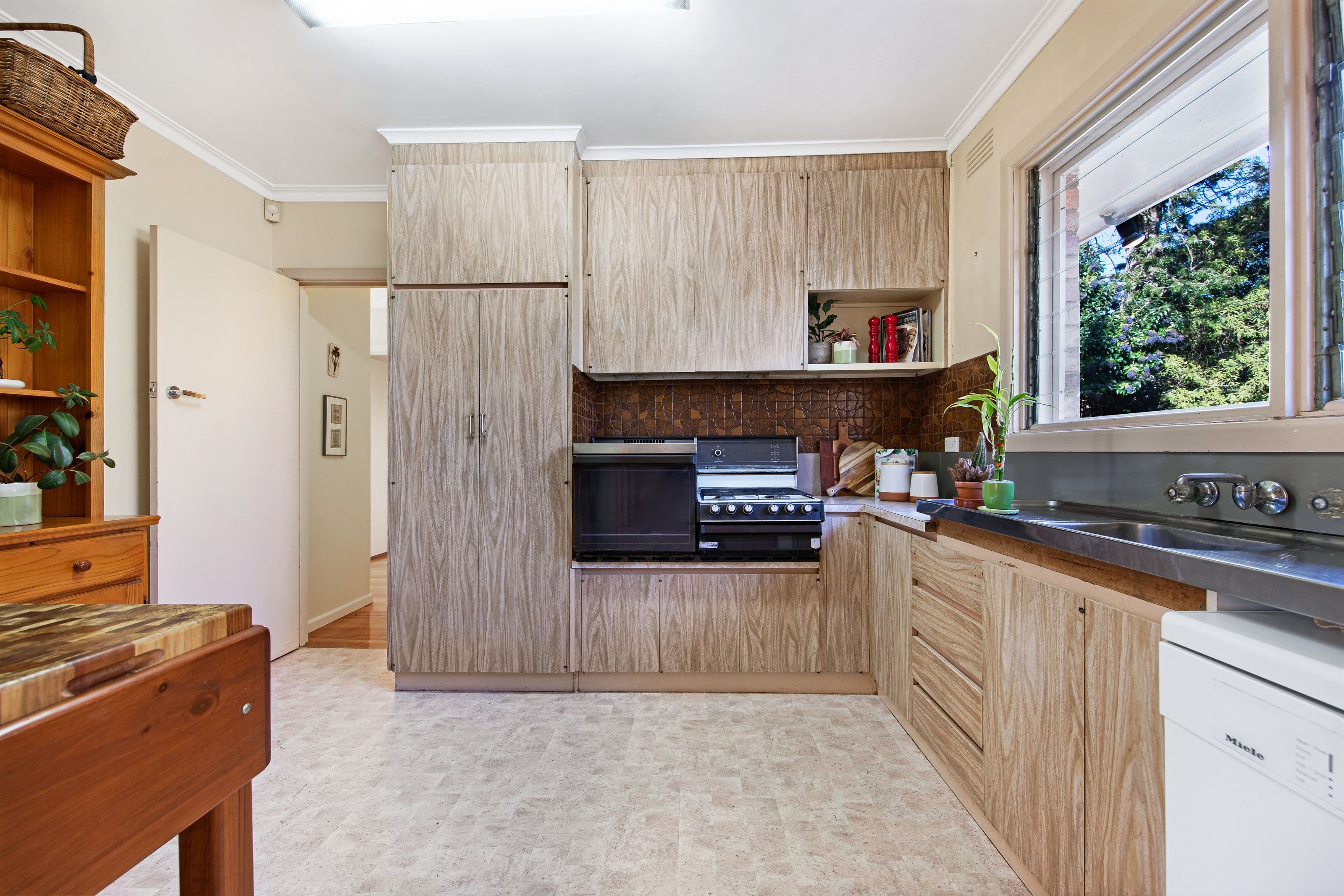 23 Heathfield Rise, Box Hill North VIC 3129, Box Hill North - Thumbnail 6