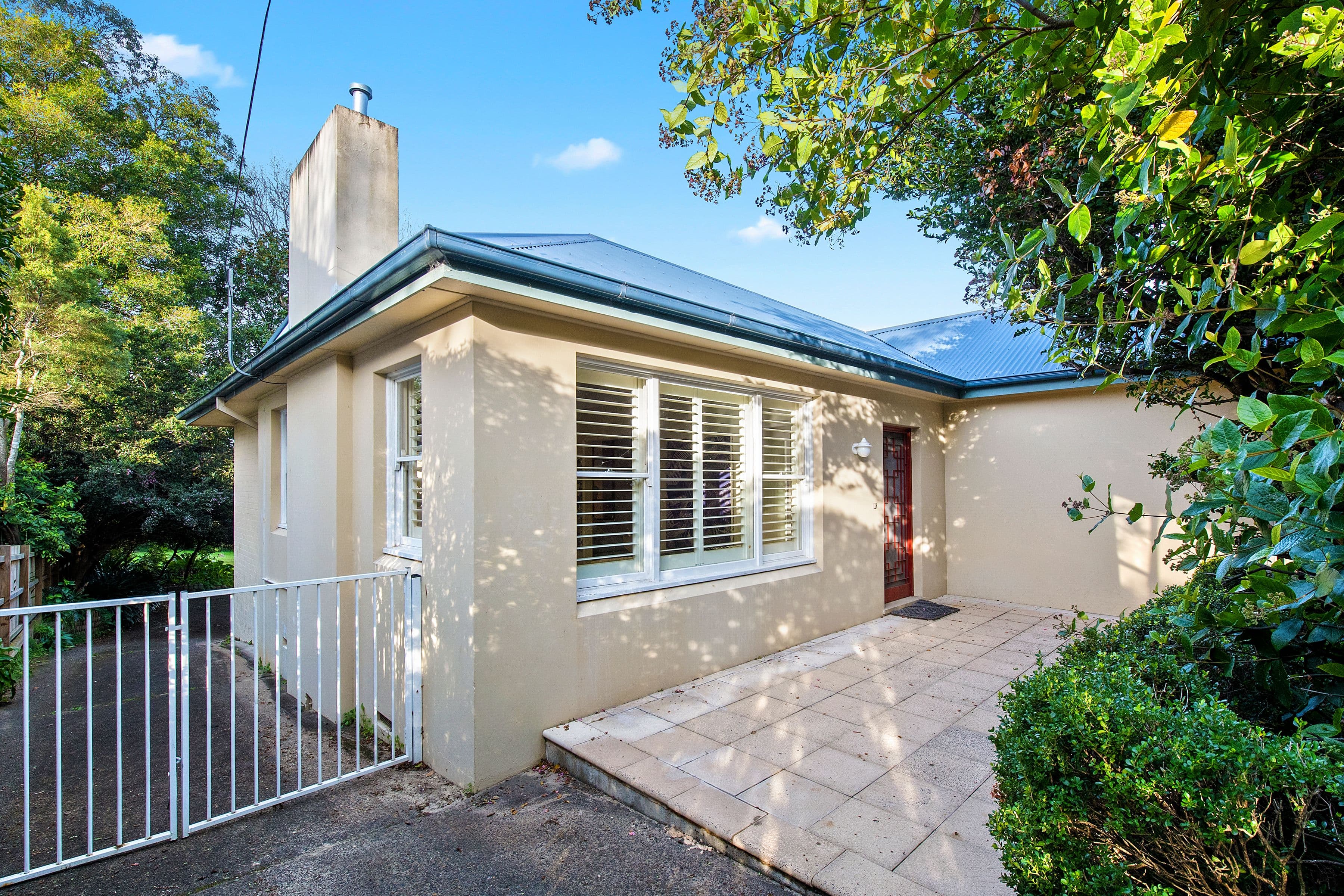 9 Mount Pleasant Avenue, Normanhurst NSW 2076, Normanhurst - Image 1