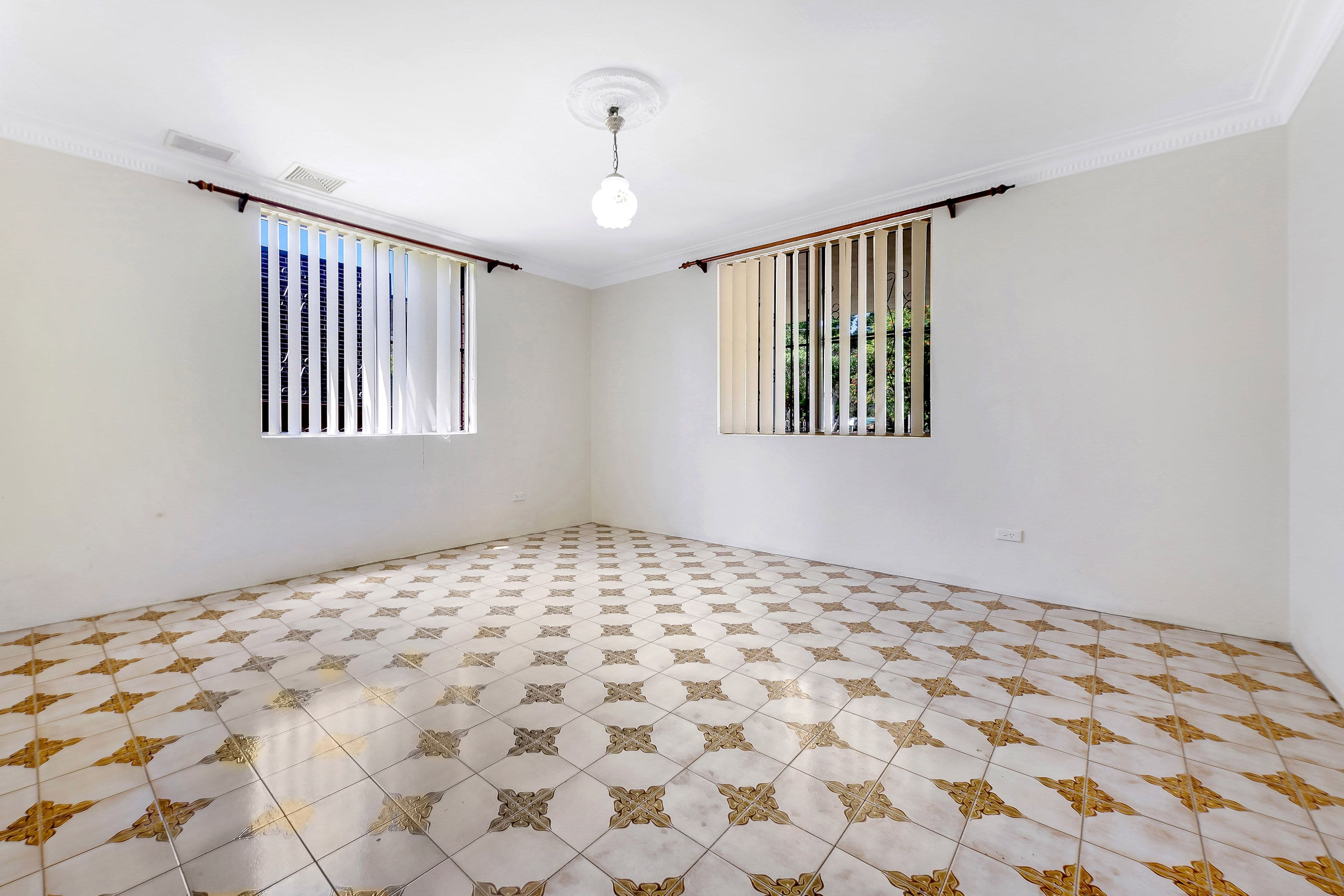 22 Jacobs Street, Bankstown NSW 2200, Bankstown - Thumbnail 5