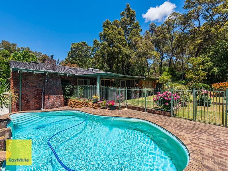 13 Barbigal Place, Lesmurdie WA 6076, Lesmurdie - Image 1