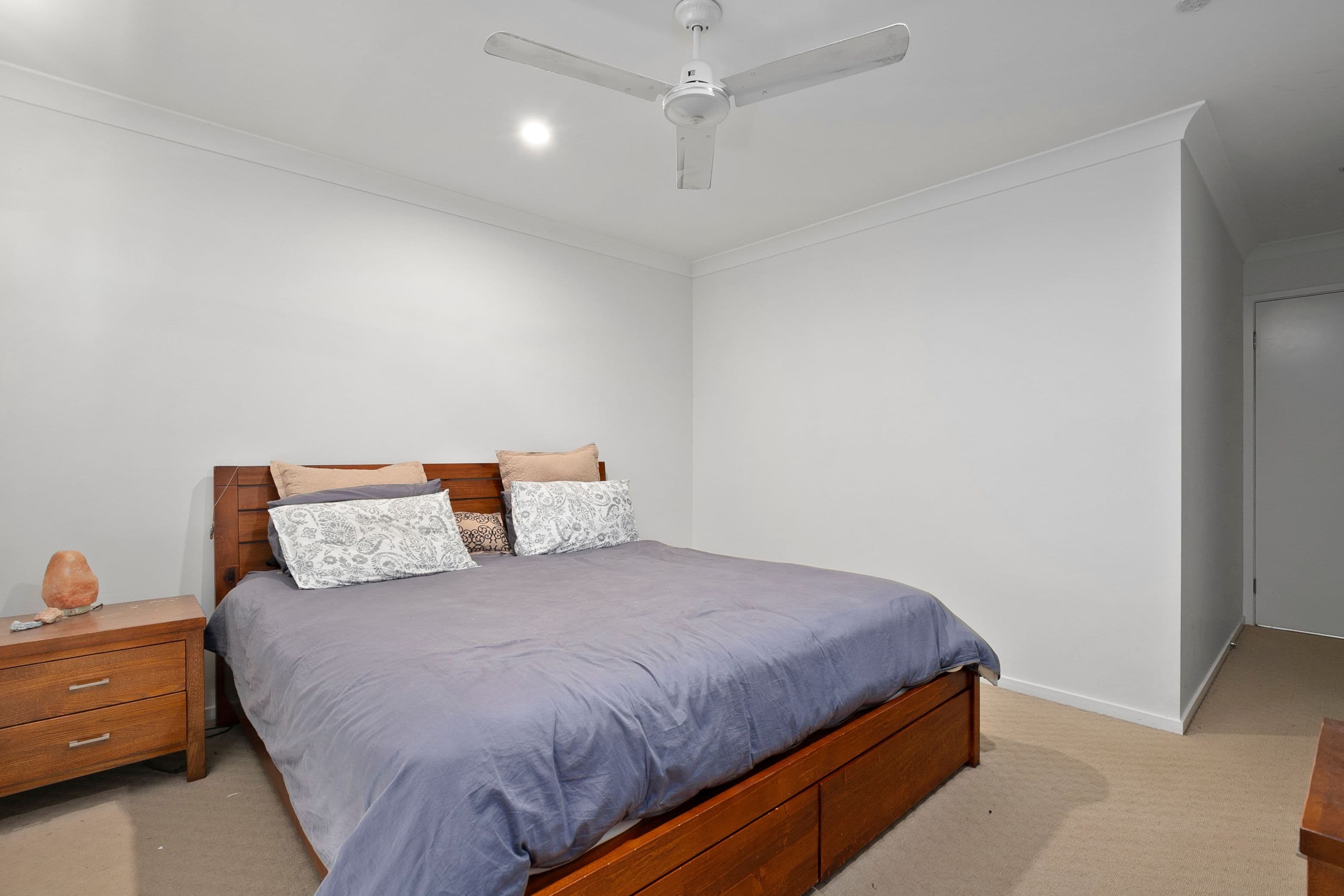 5 Canterbury Road, Emerald QLD 4720, Emerald - Thumbnail 7