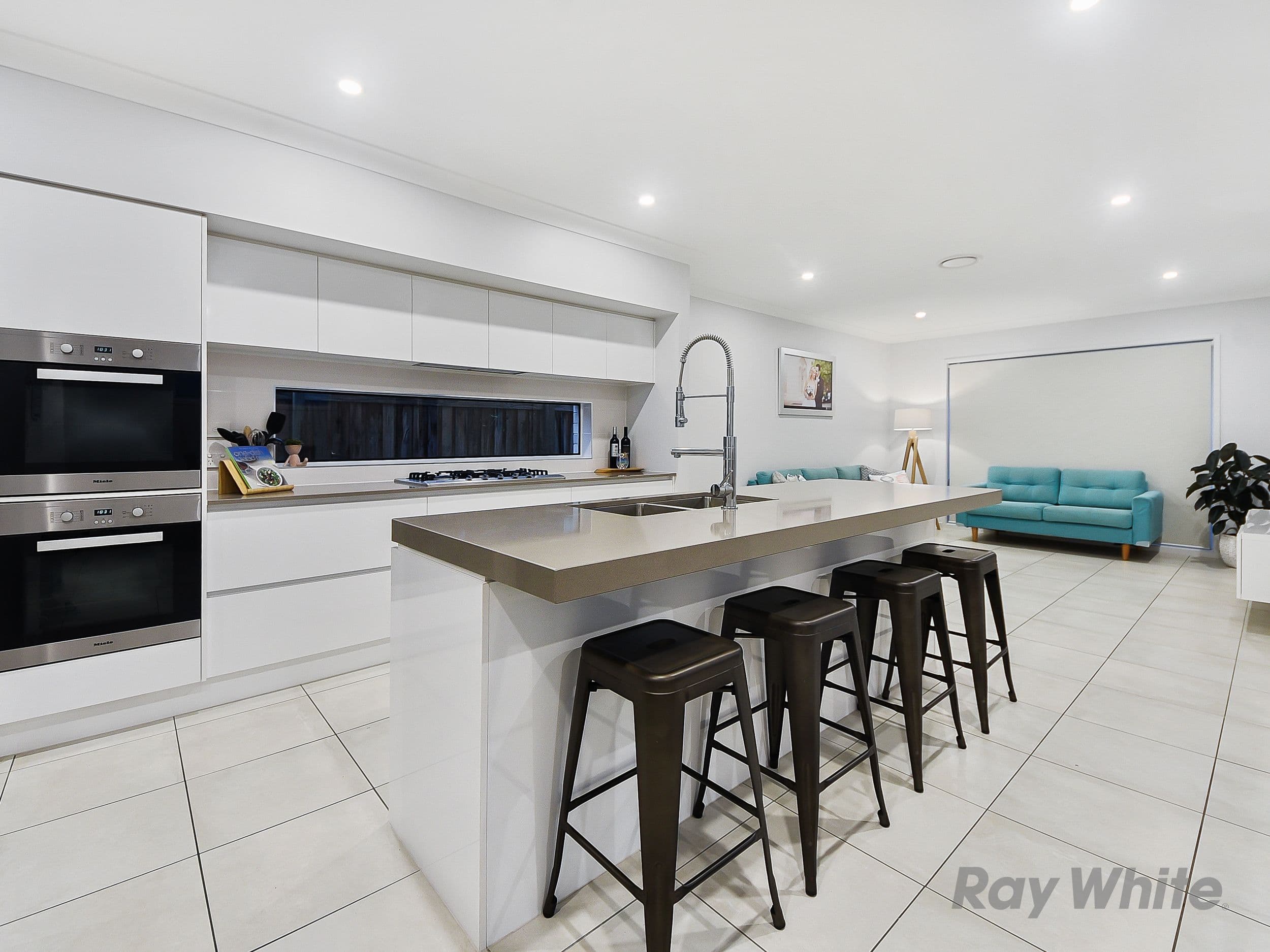 122 Macquarie Circuit, Fitzgibbon QLD 4018, Fitzgibbon - Thumbnail 2