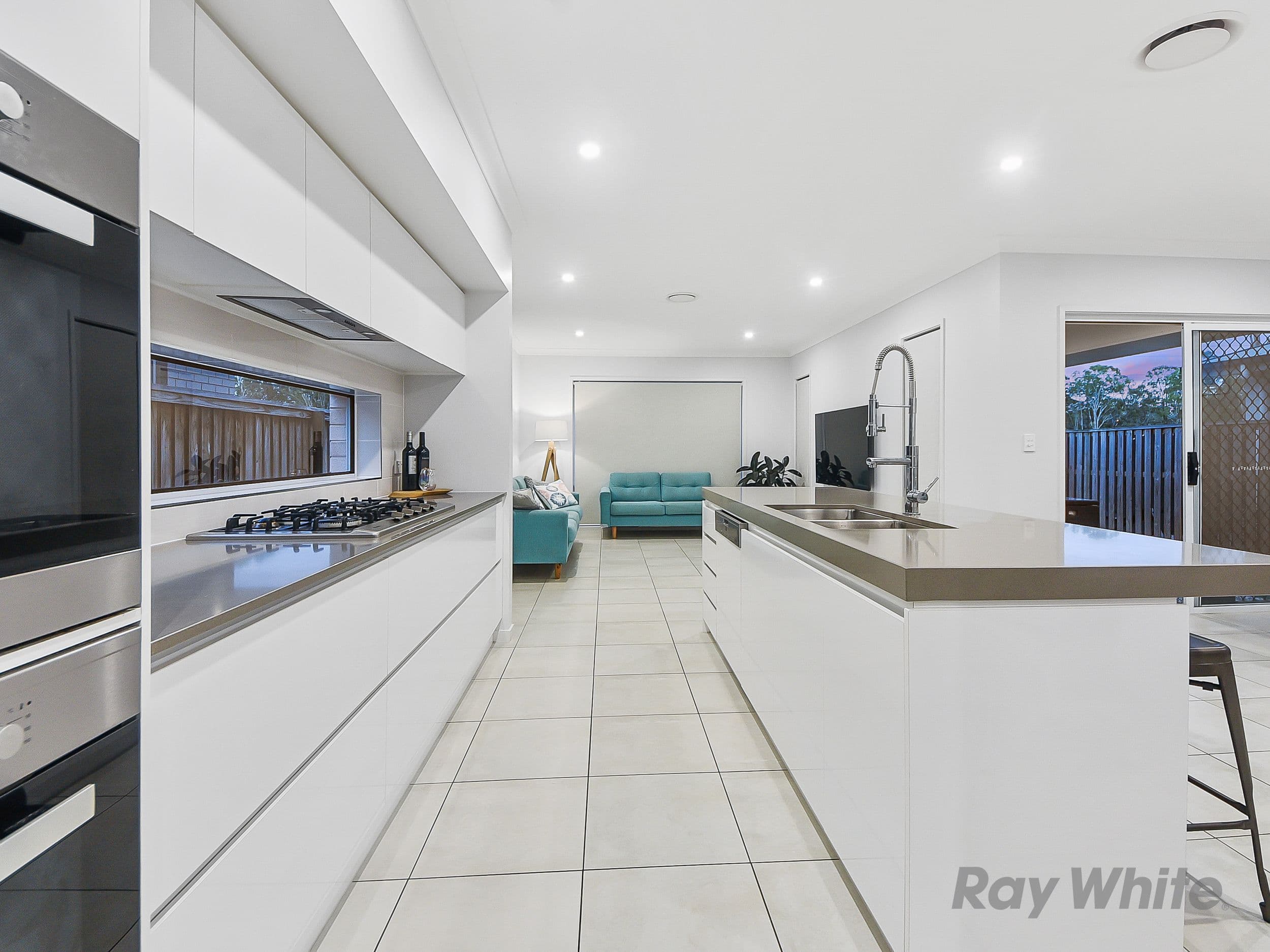 122 Macquarie Circuit, Fitzgibbon QLD 4018, Fitzgibbon - Thumbnail 6