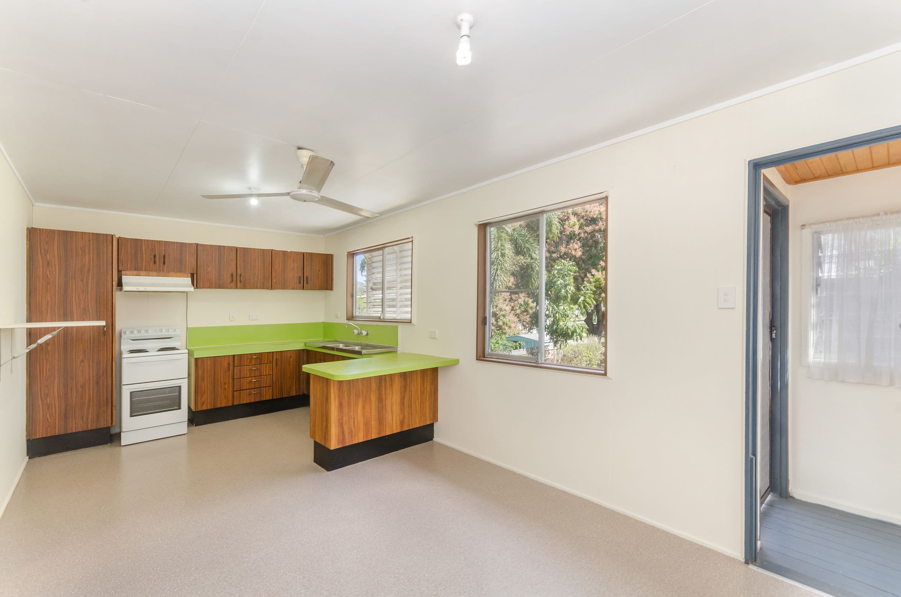 7 Verhoeven Drive, Douglas QLD 4814, Douglas - Thumbnail 2