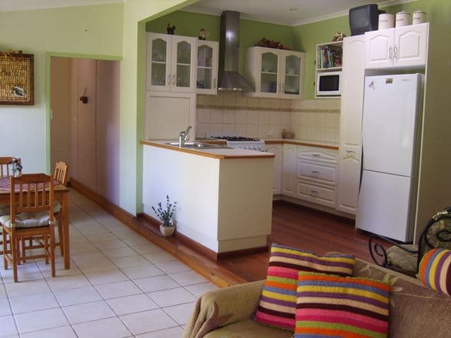 8 Smith Street, DONGARA WA 6525, Dongara - Thumbnail 6