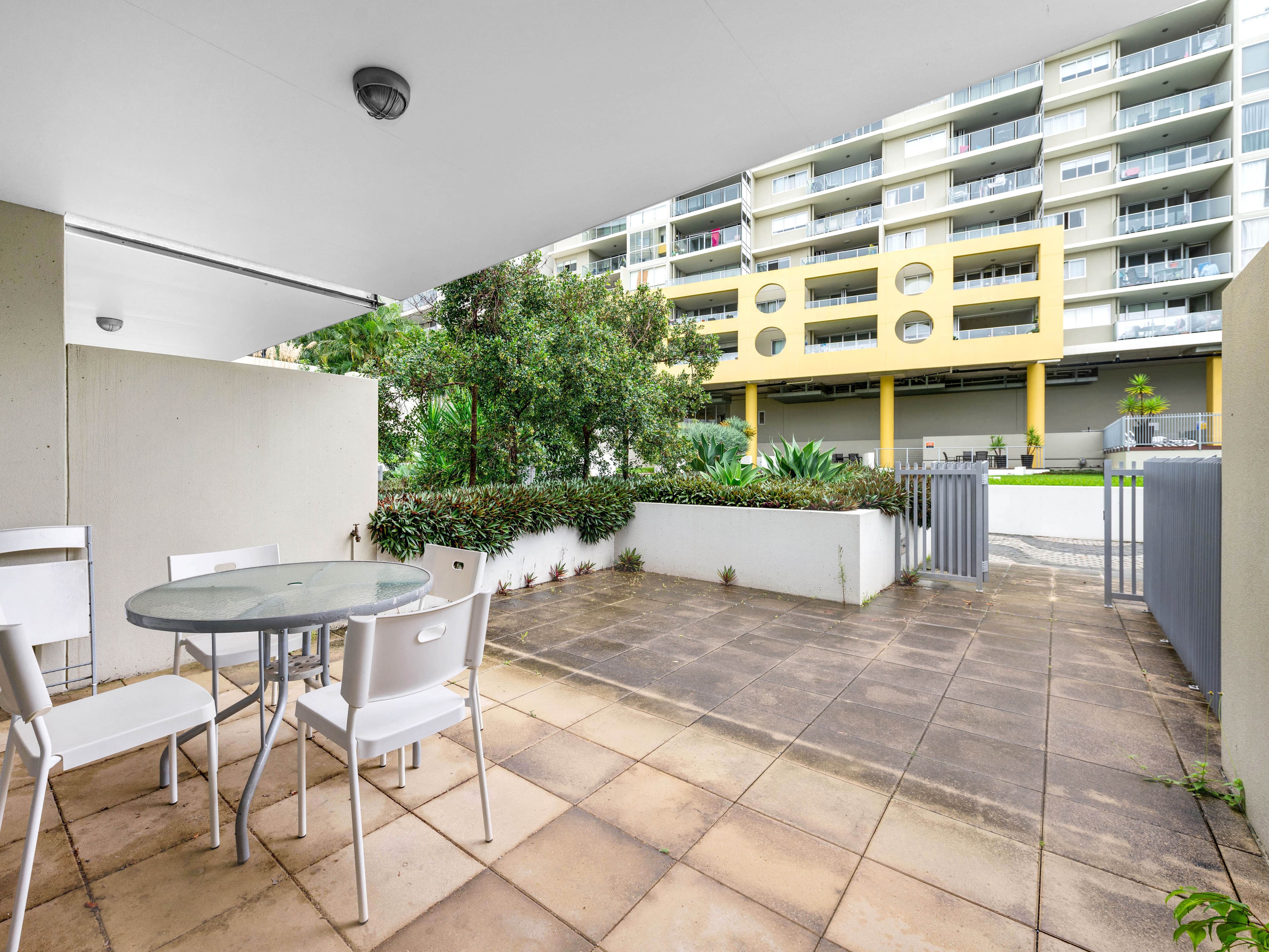 170 Leichhardt Street, Spring Hill QLD 4000, Spring Hill - Thumbnail 2