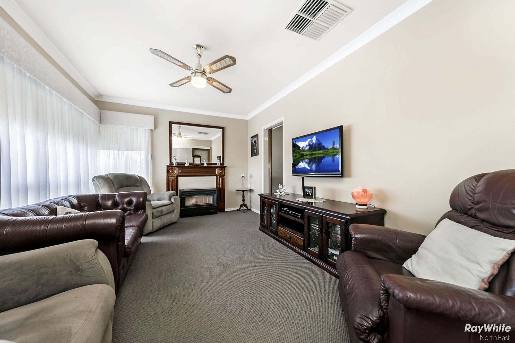 20 Esperance Terrace, Valley View SA 5093, Valley View - Thumbnail 2