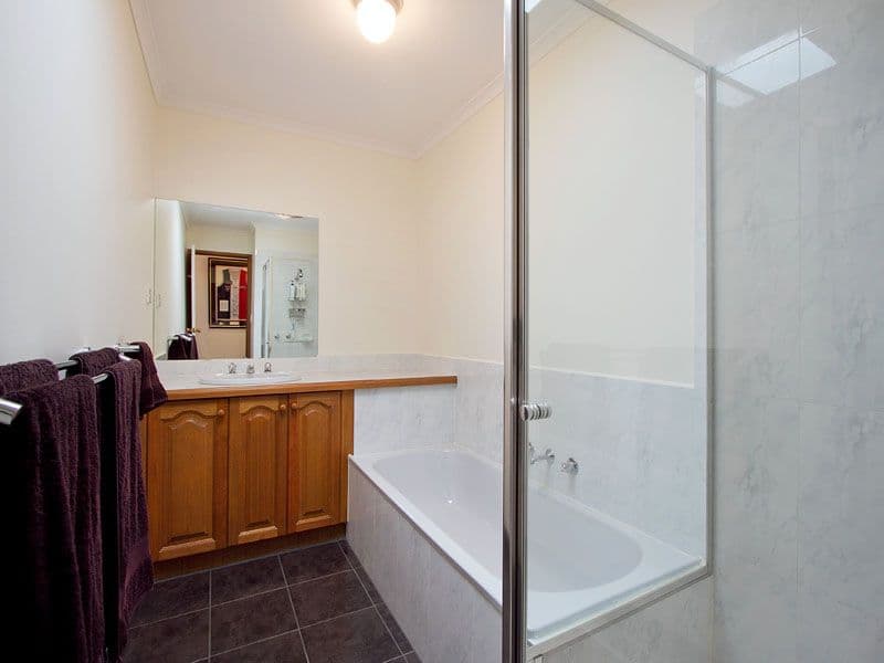 30 Moodemere Street, NOBLE PARK VIC 3174, Noble Park - Thumbnail 6