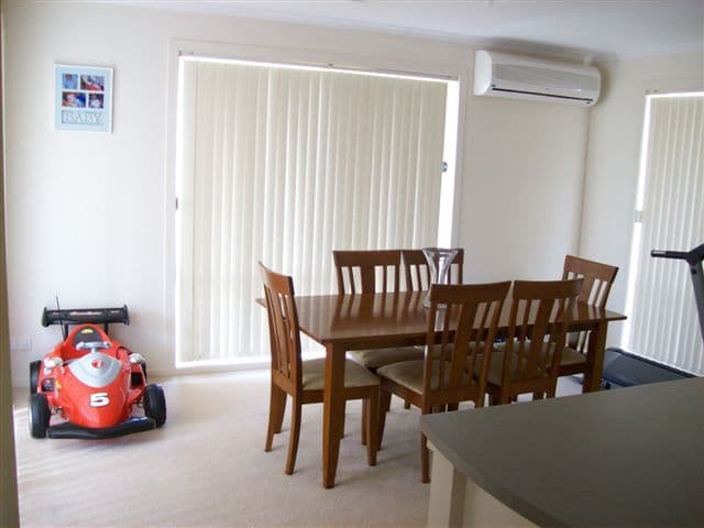 44 Crossdale Green, CRAIGIEBURN VIC 3064, Craigieburn - Thumbnail 2