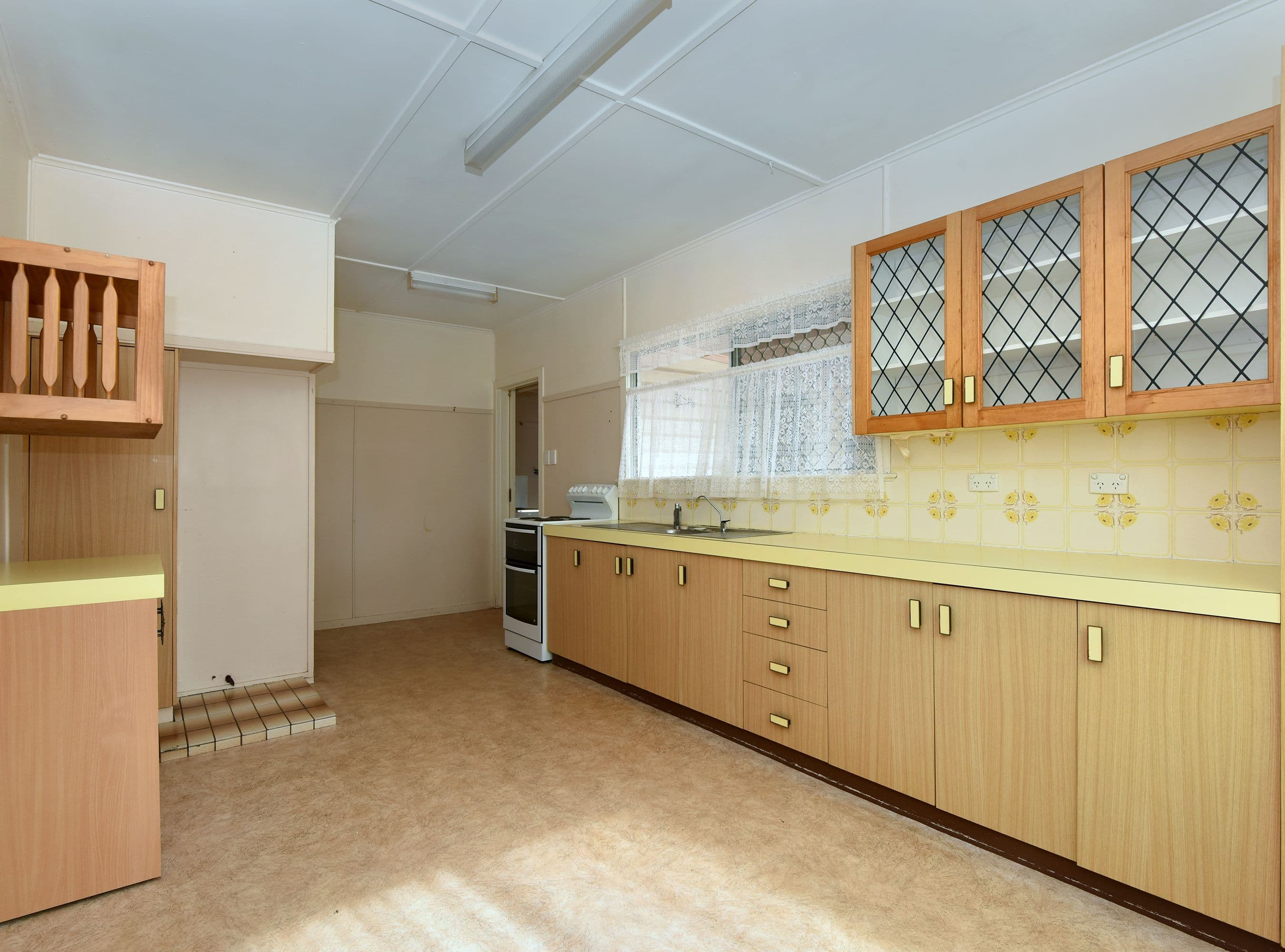 2 Harth Street, Rockville QLD 4350, Rockville - Thumbnail 5