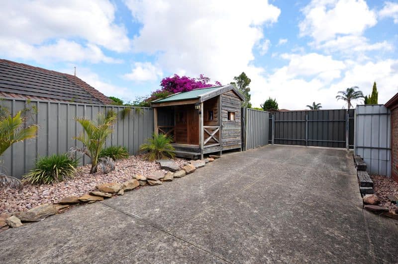 90 Fraser Avenue, HAPPY VALLEY SA 5159, Happy Valley - Thumbnail 2