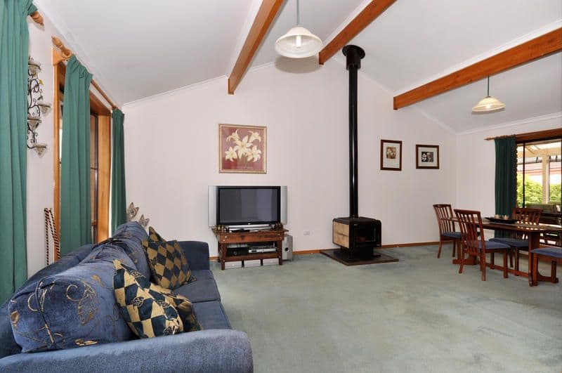90 Fraser Avenue, HAPPY VALLEY SA 5159, Happy Valley - Thumbnail 4