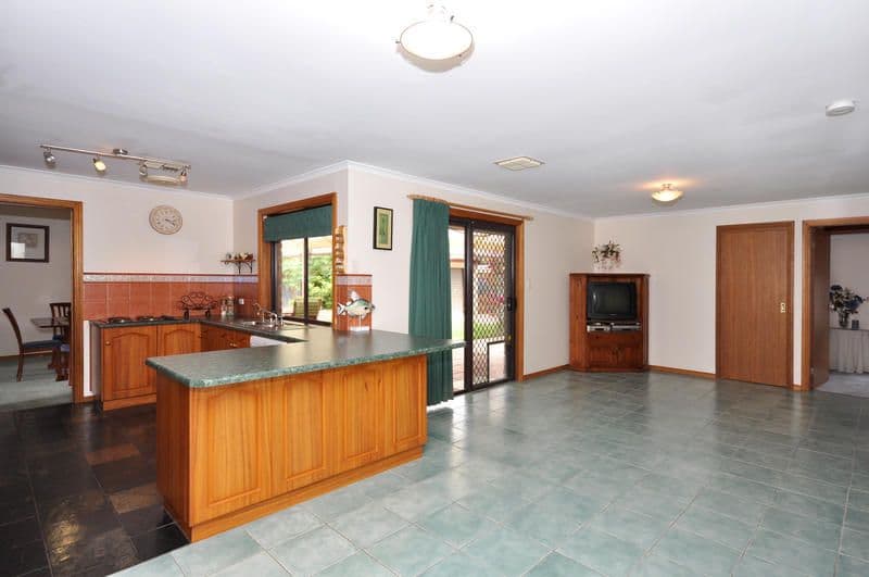 90 Fraser Avenue, HAPPY VALLEY SA 5159, Happy Valley - Thumbnail 7