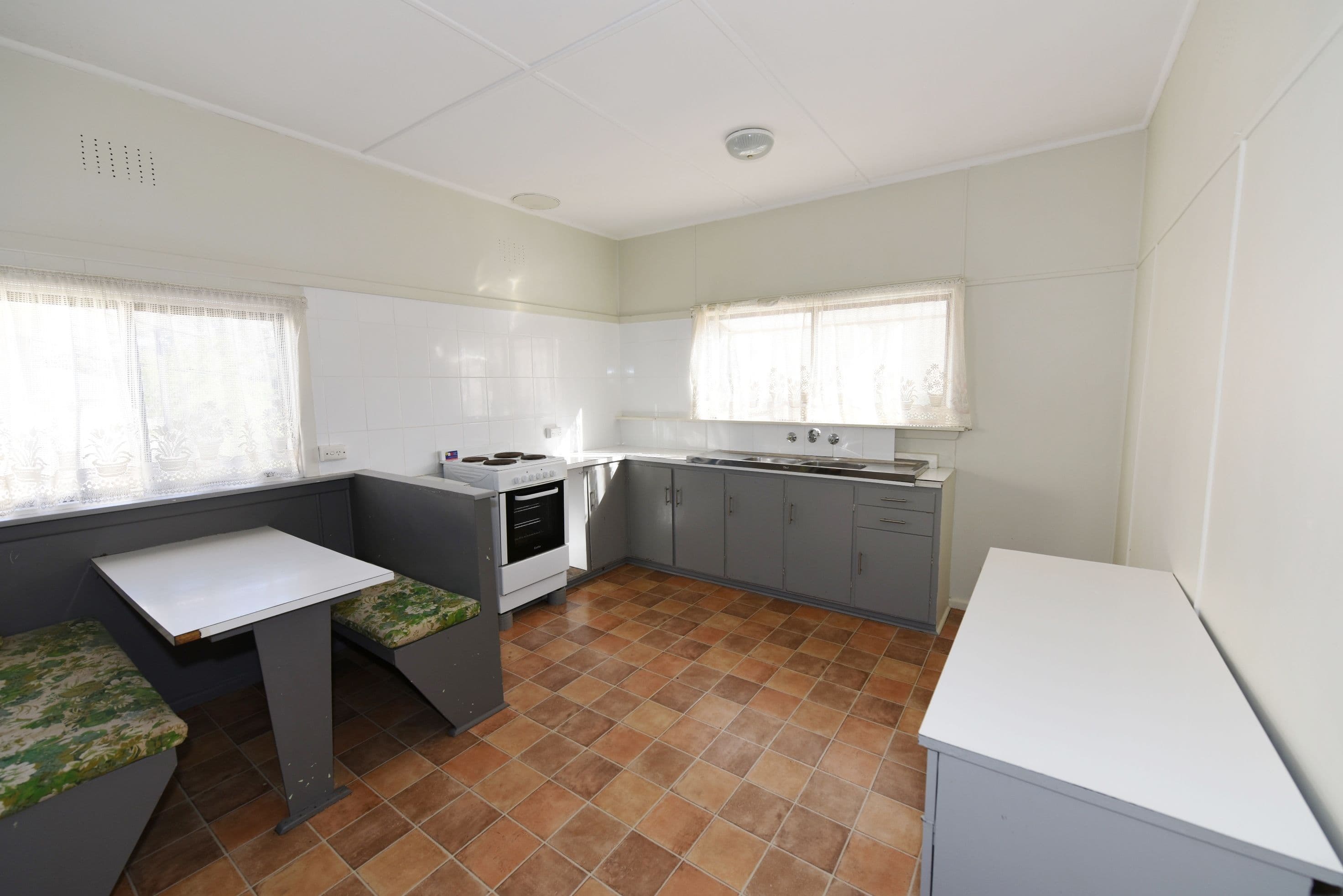 10 Albatross Road, Nowra - Thumbnail 3