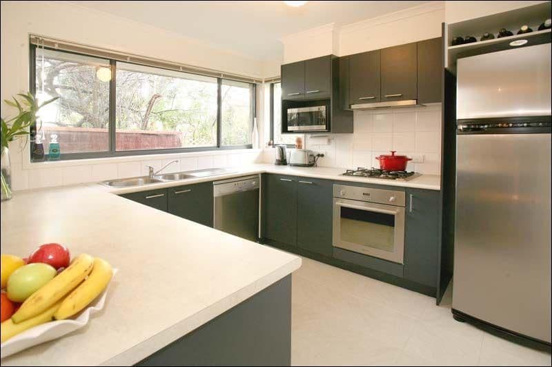578 Blackburn Road, GLEN WAVERLEY VIC 3150, Glen Waverley - Thumbnail 2