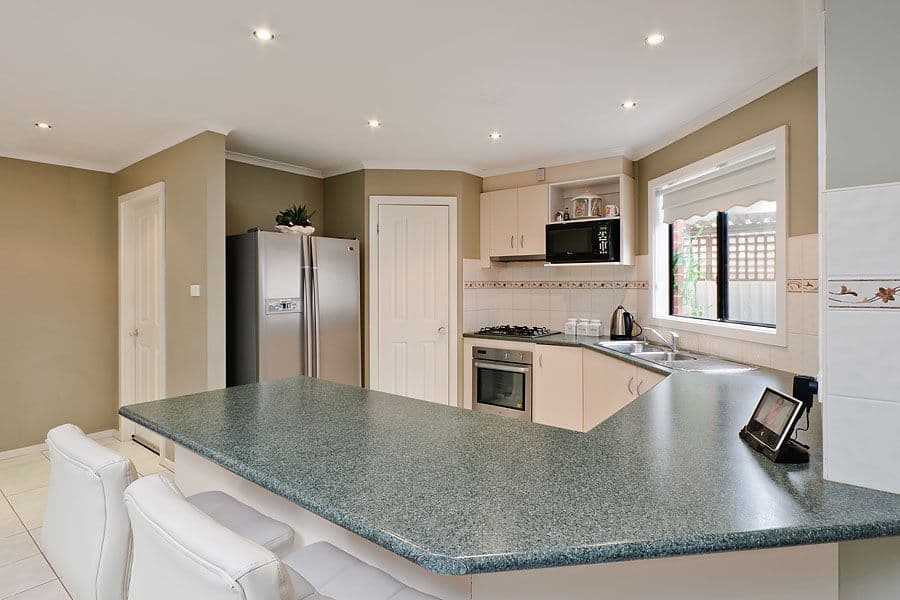 6 Lombard Street, ROXBURGH PARK VIC 3064, Roxburgh Park - Thumbnail 3