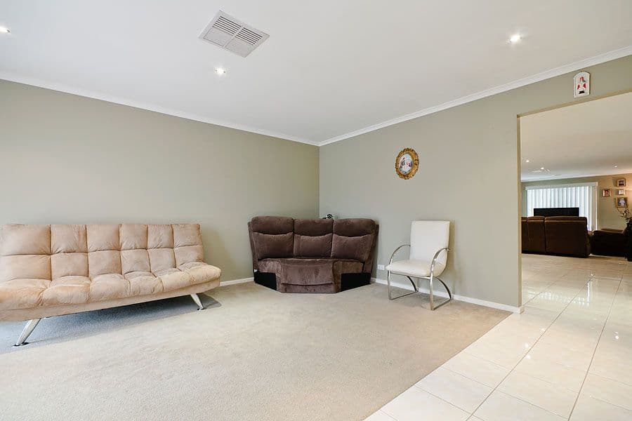 6 Lombard Street, ROXBURGH PARK VIC 3064, Roxburgh Park - Thumbnail 6
