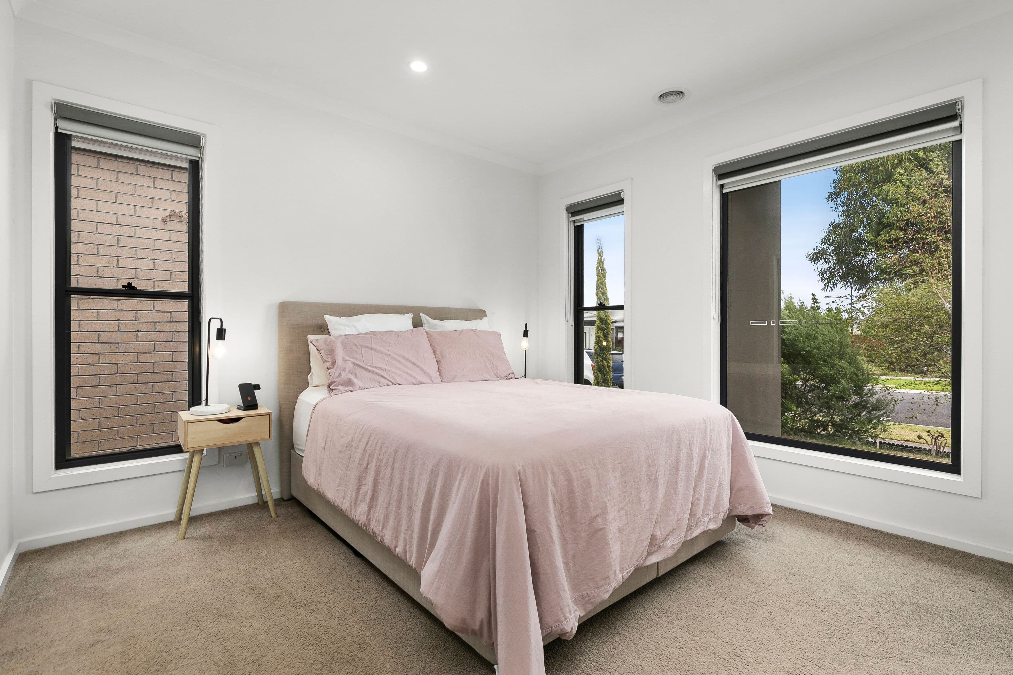 28 Lavinia Street, Greenvale VIC 3059, Greenvale - Thumbnail 4