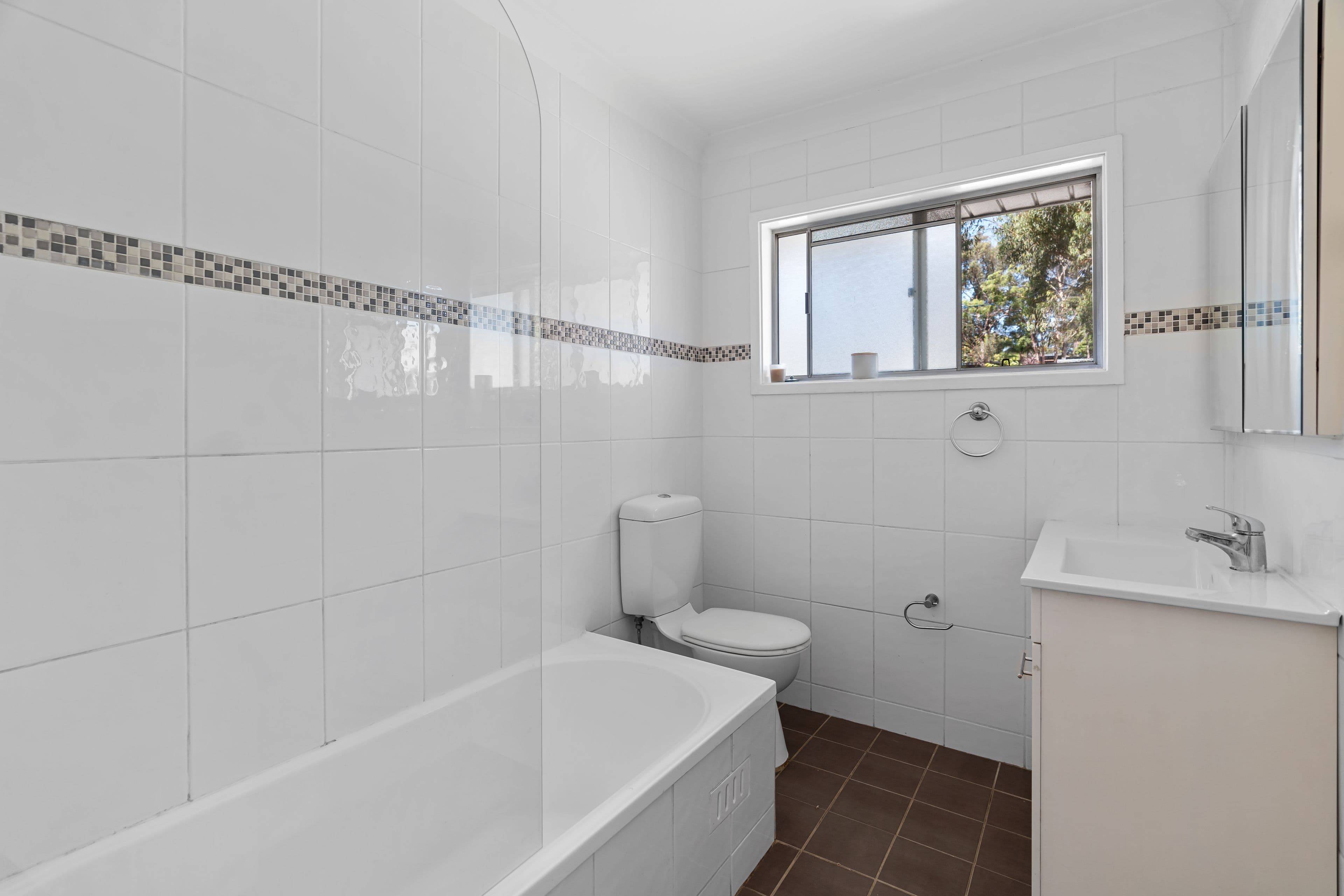 33 Empire Bay Drive, Kincumber NSW 2251, Kincumber - Thumbnail 7