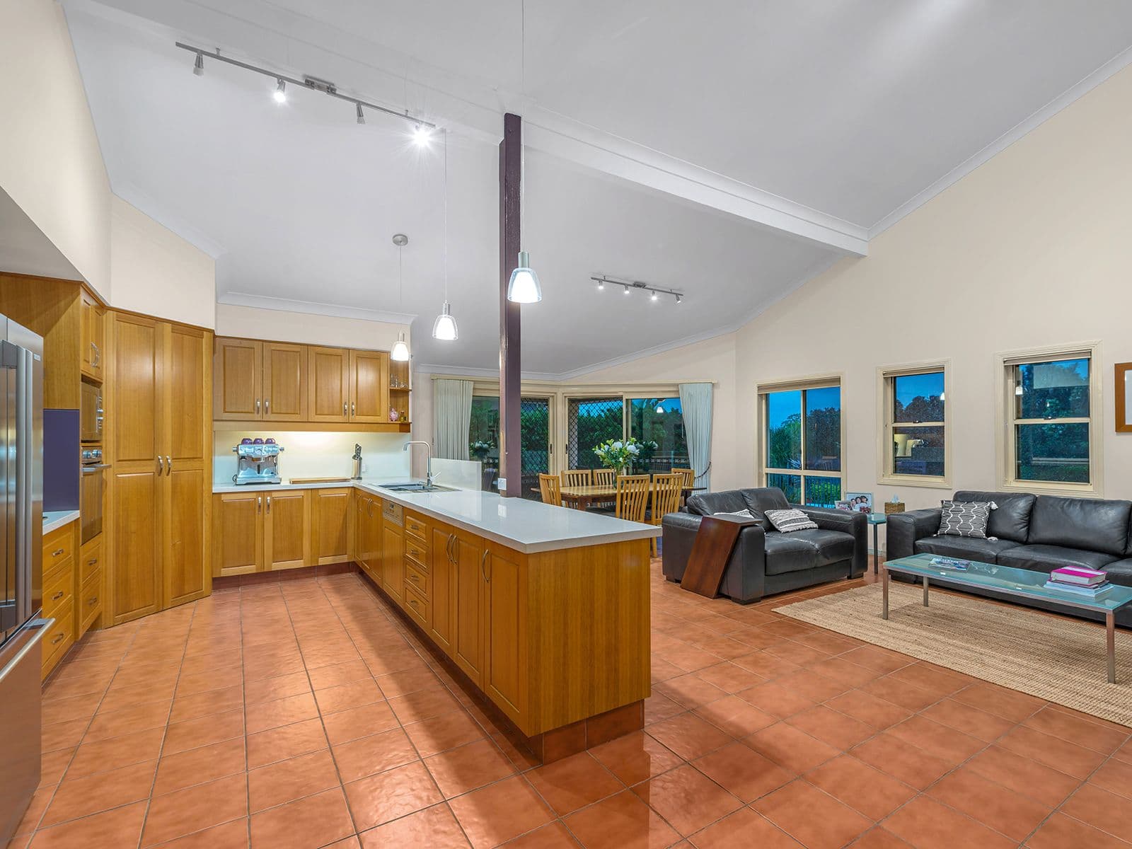 191 Bangalow Street, Bridgeman Downs QLD 4035, Bridgeman Downs - Thumbnail 5