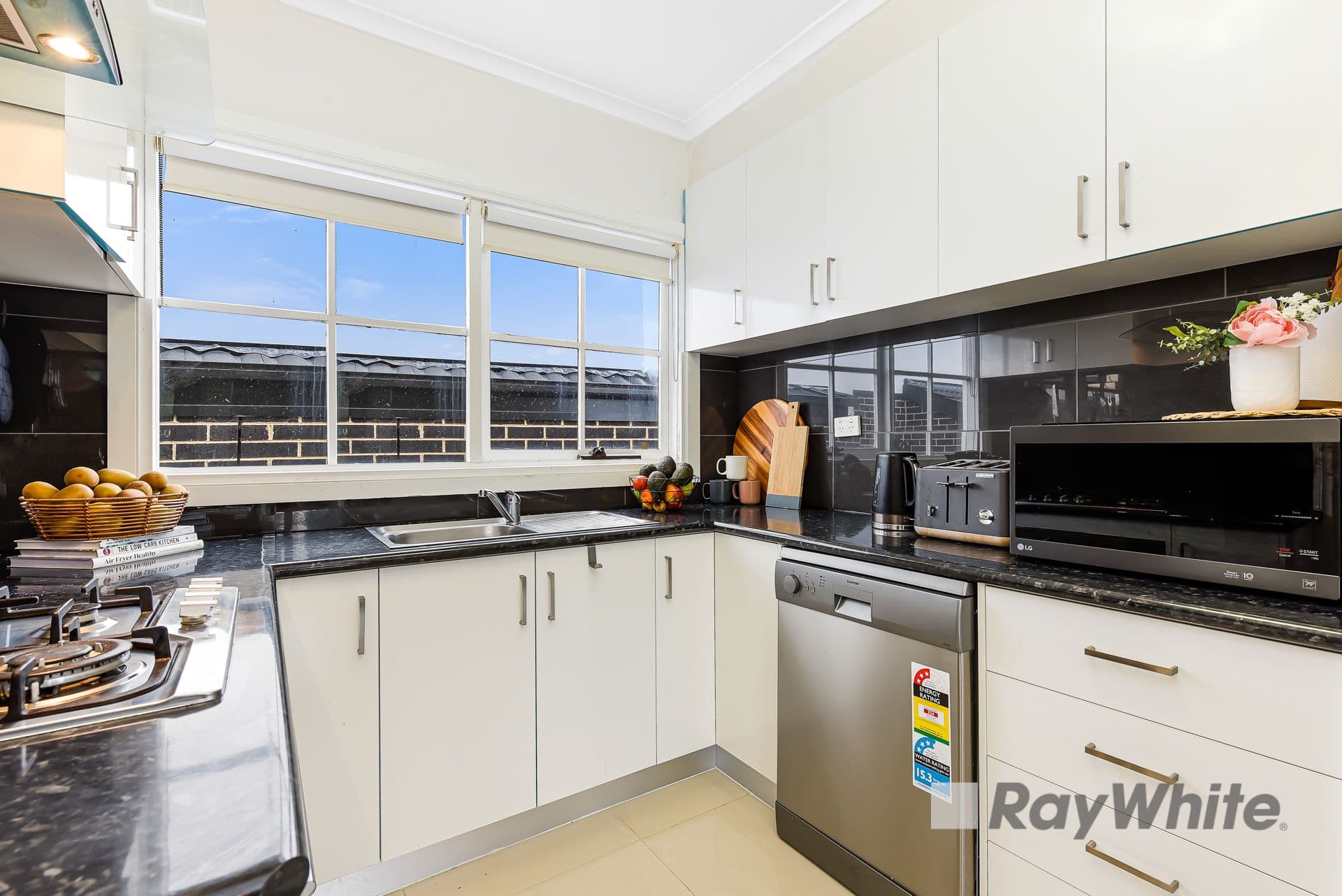 83 Tristania Street, Doveton VIC 3177, Doveton - Thumbnail 6