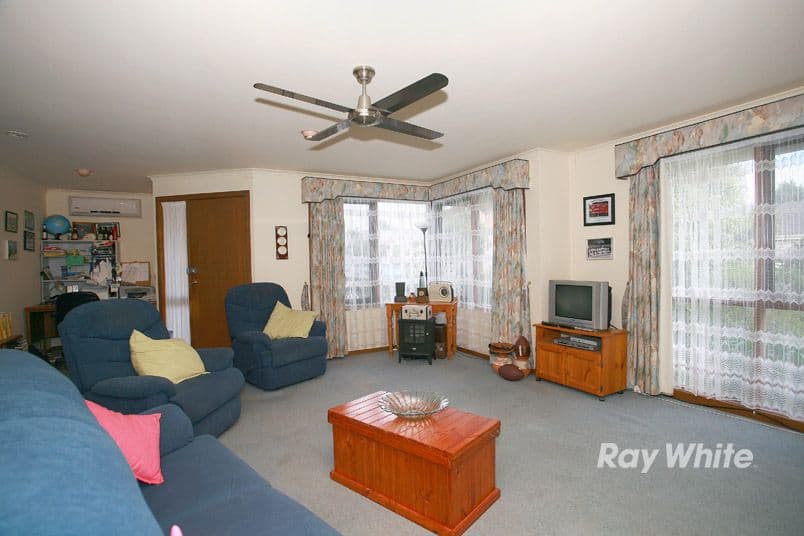 1 Frances Crescent, CRANBOURNE NORTH VIC 3977, Cranbourne North - Thumbnail 5