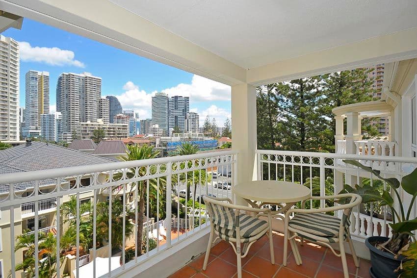 122 Old Burleigh Road, Broadbeach QLD 4218, Broadbeach - Thumbnail 4