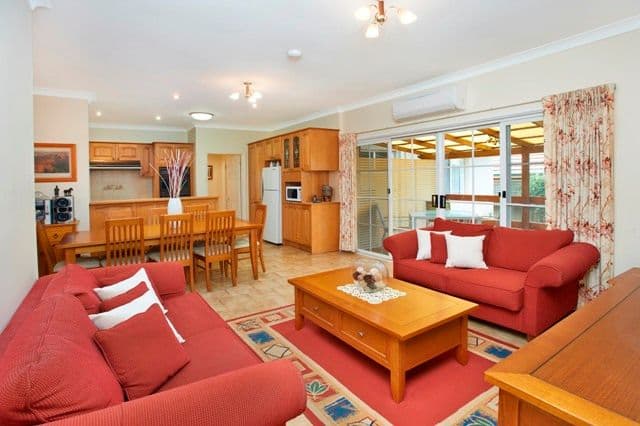 25 Austral Avenue, WESTMEAD NSW 2145, Westmead - Thumbnail 4