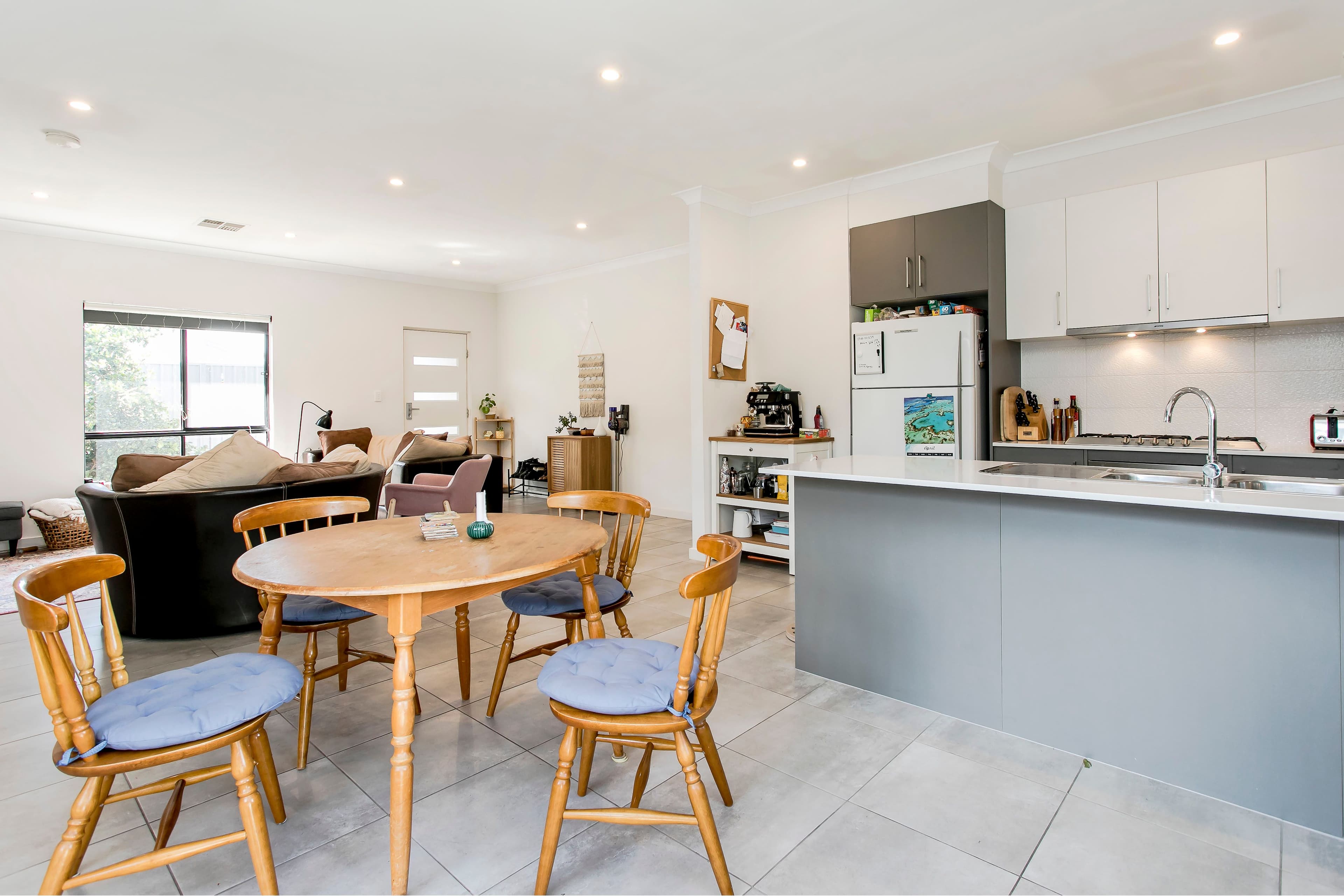 24 Walter Avenue, Mitchell Park SA 5043, Mitchell Park - Thumbnail 2
