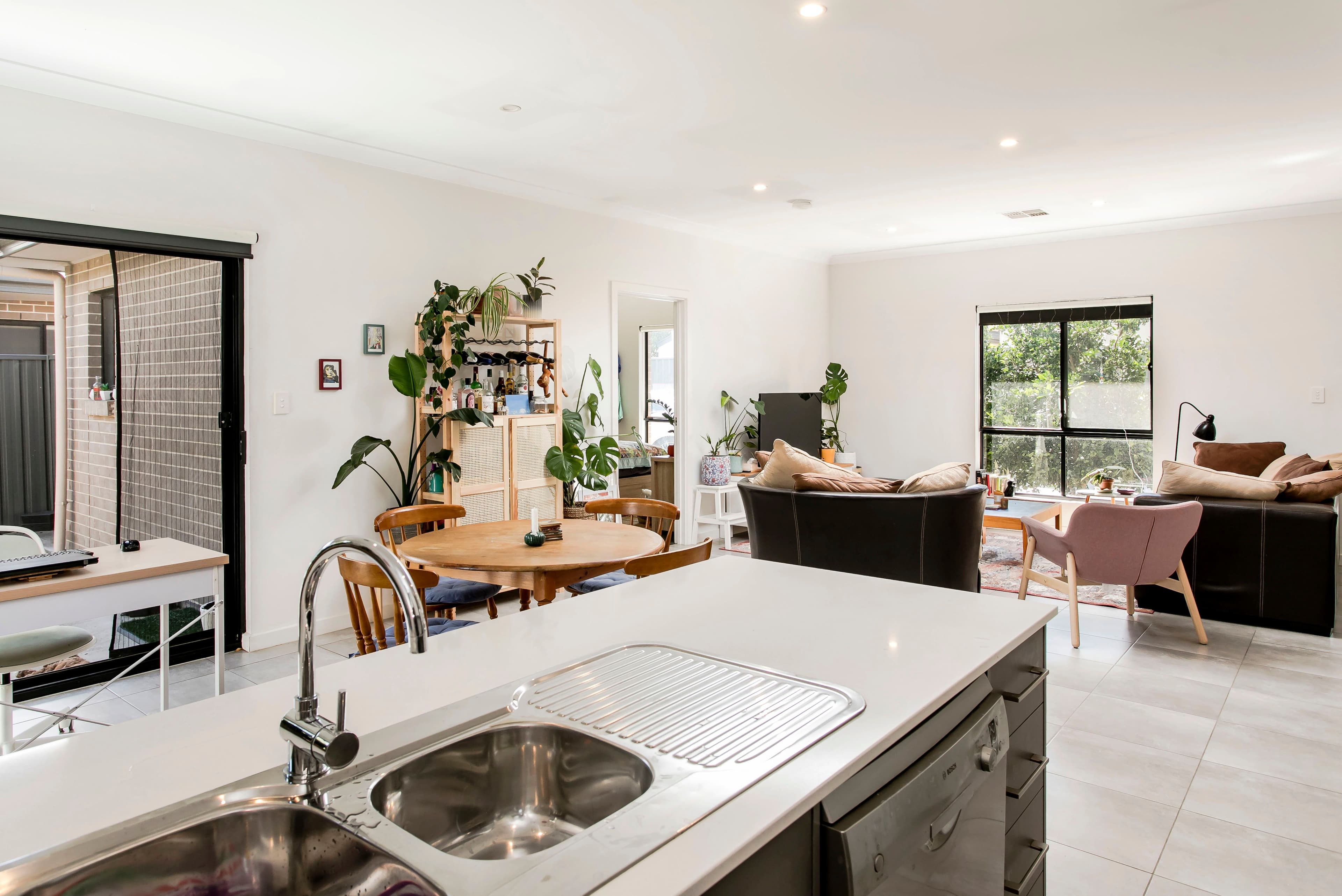 24 Walter Avenue, Mitchell Park SA 5043, Mitchell Park - Thumbnail 4