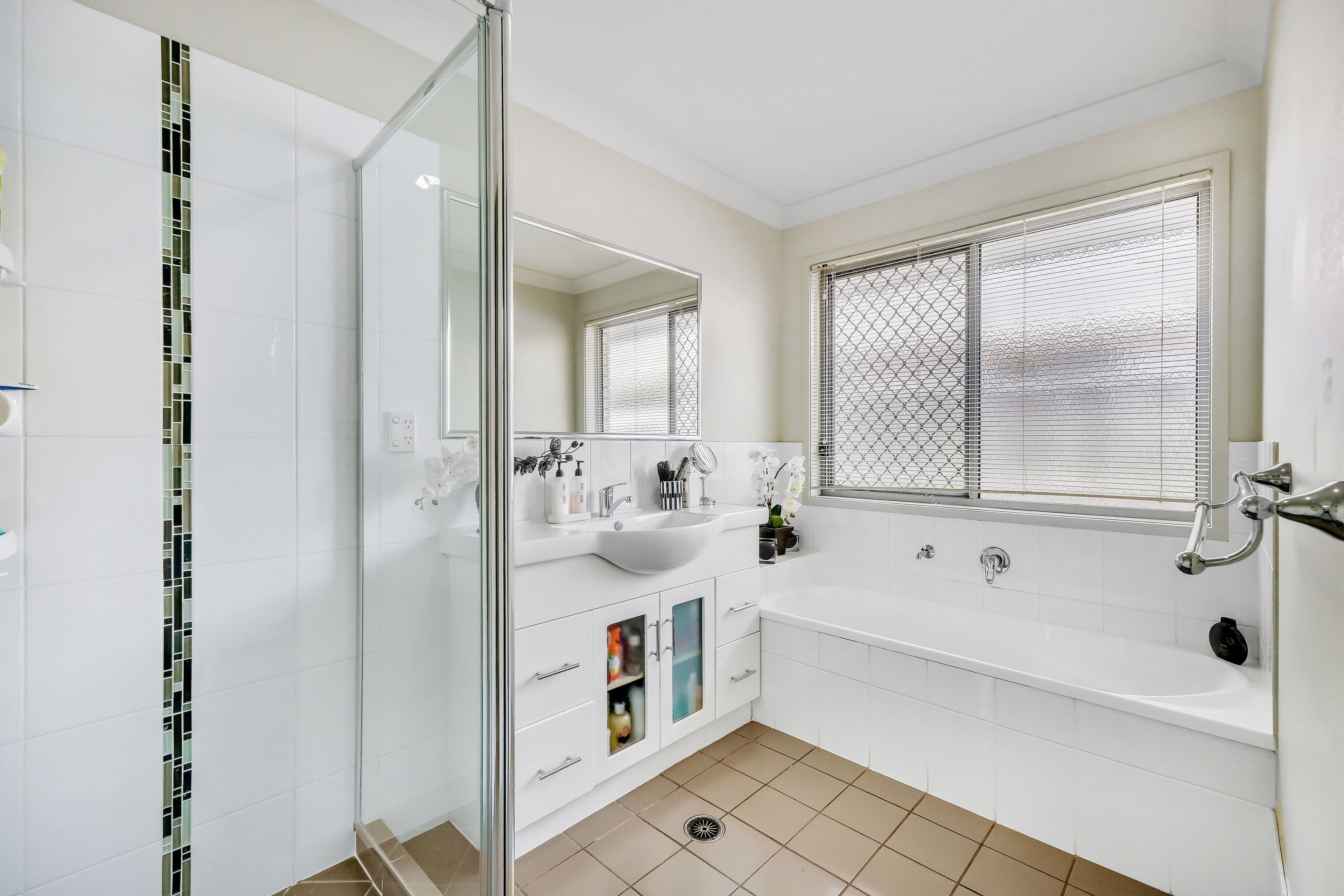 27 Daryl Reinhardt Street, Redbank Plains QLD 4301, Redbank Plains - Thumbnail 6