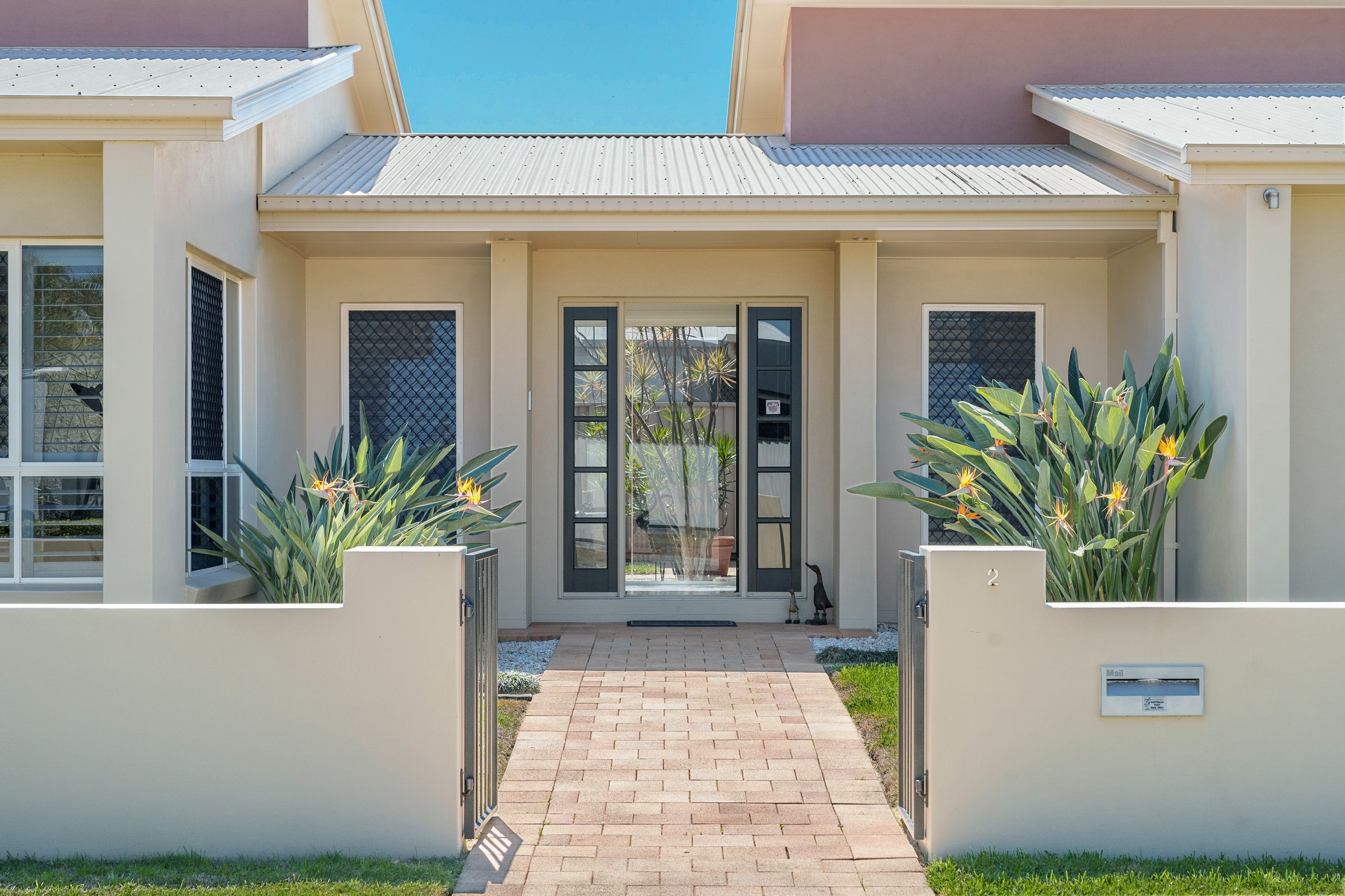 2 Eva Court, Newport QLD 4020, Newport - Thumbnail 2