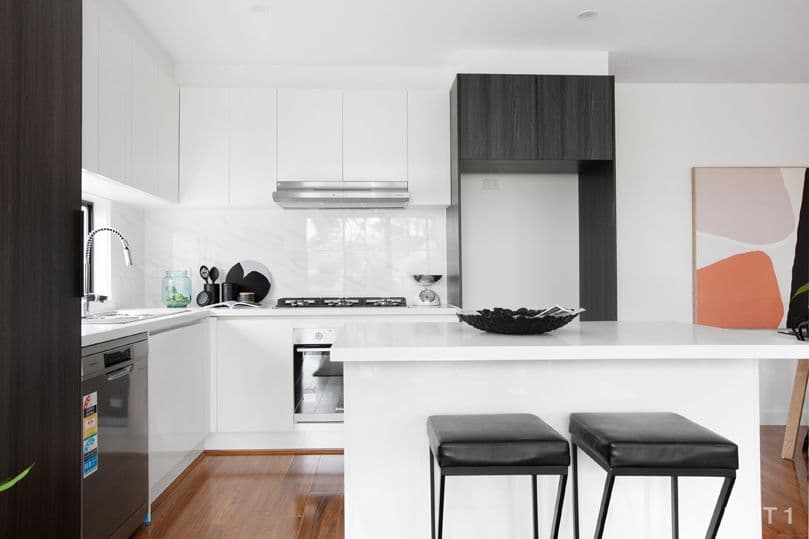 158 Broadway, Reservoir VIC 3073, Reservoir - Thumbnail 4