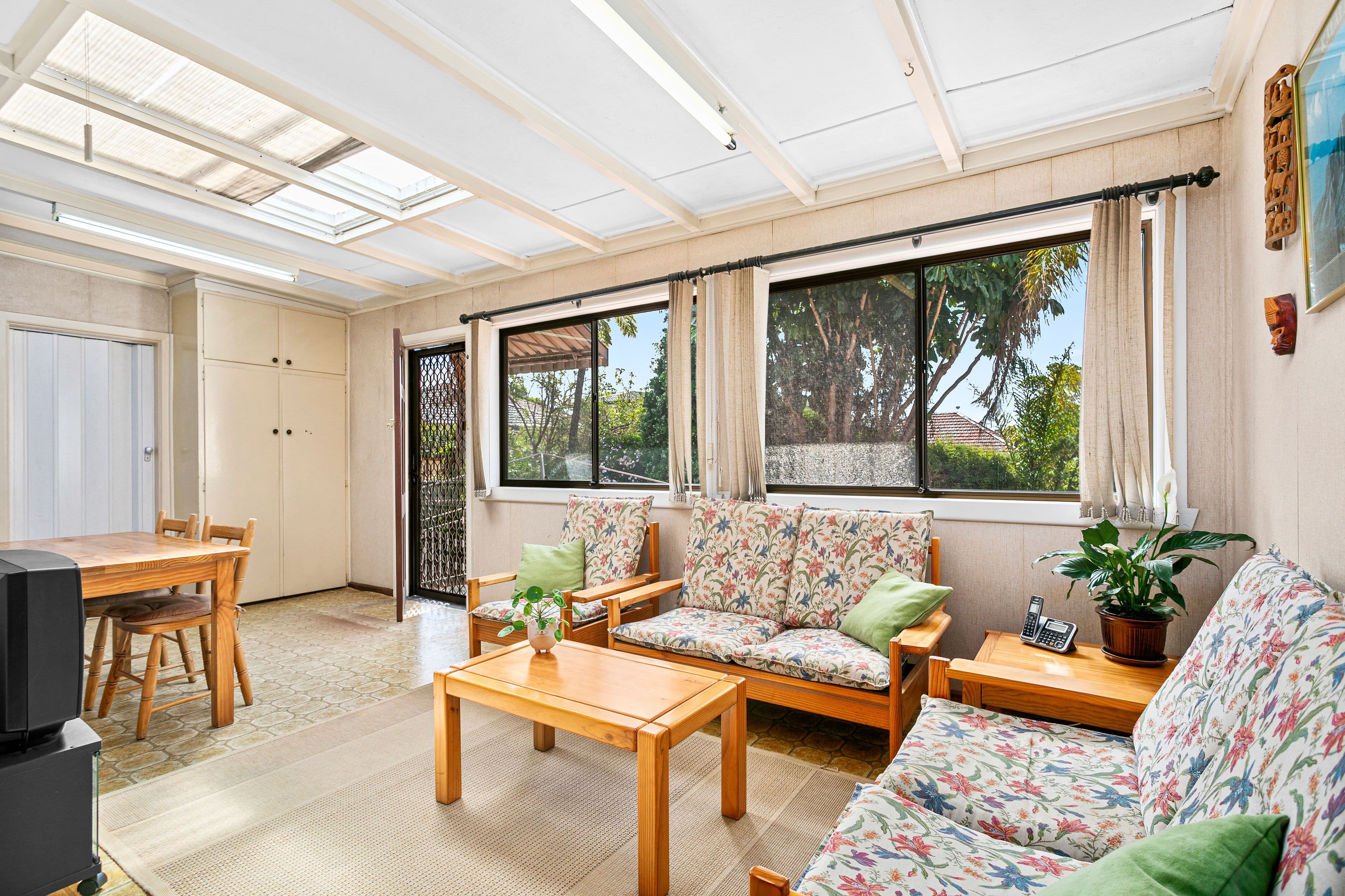 29 Diana Avenue, Roselands NSW 2196, Roselands - Thumbnail 4