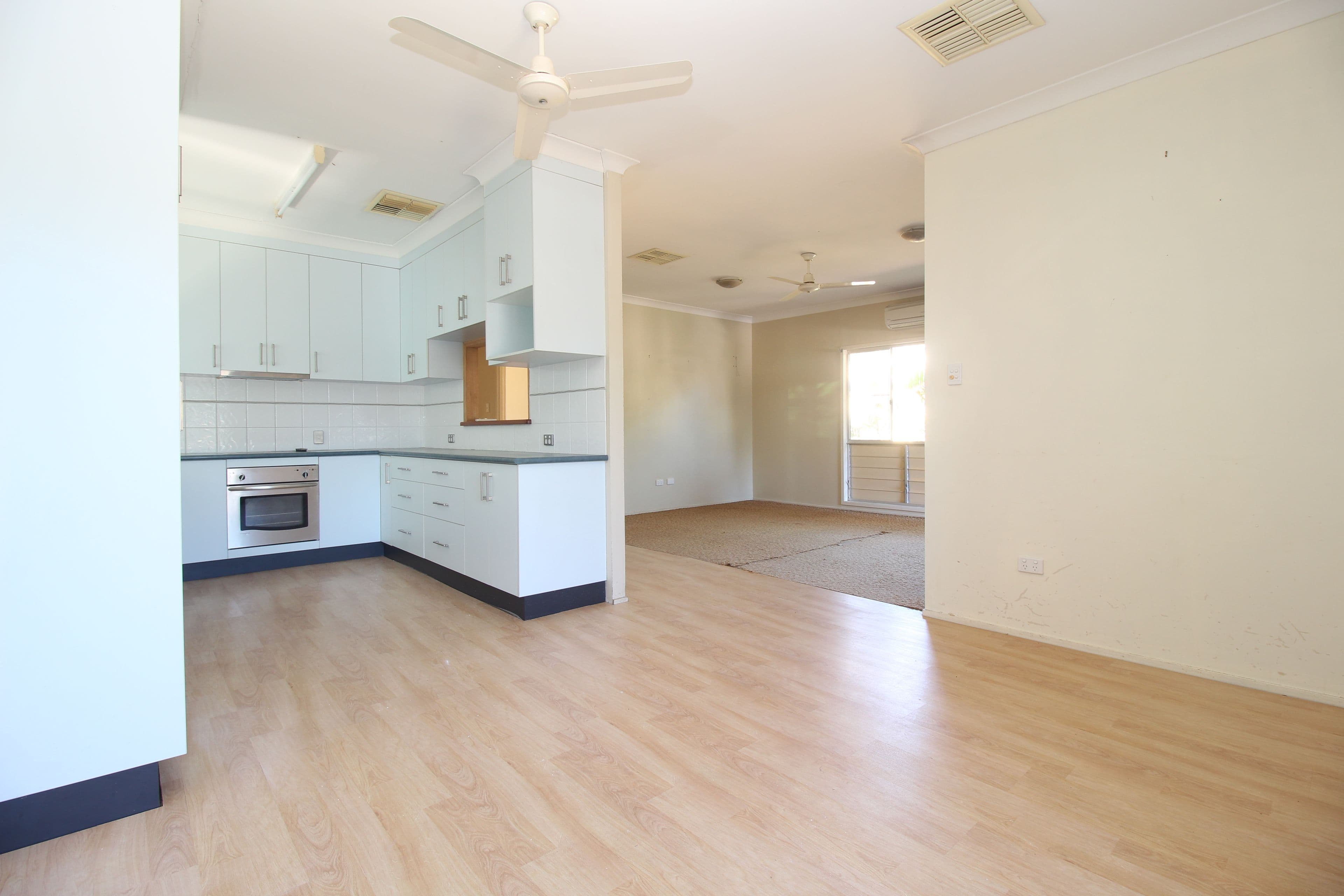 13 Bridgeman Street, Emerald QLD 4720, Emerald - Thumbnail 3