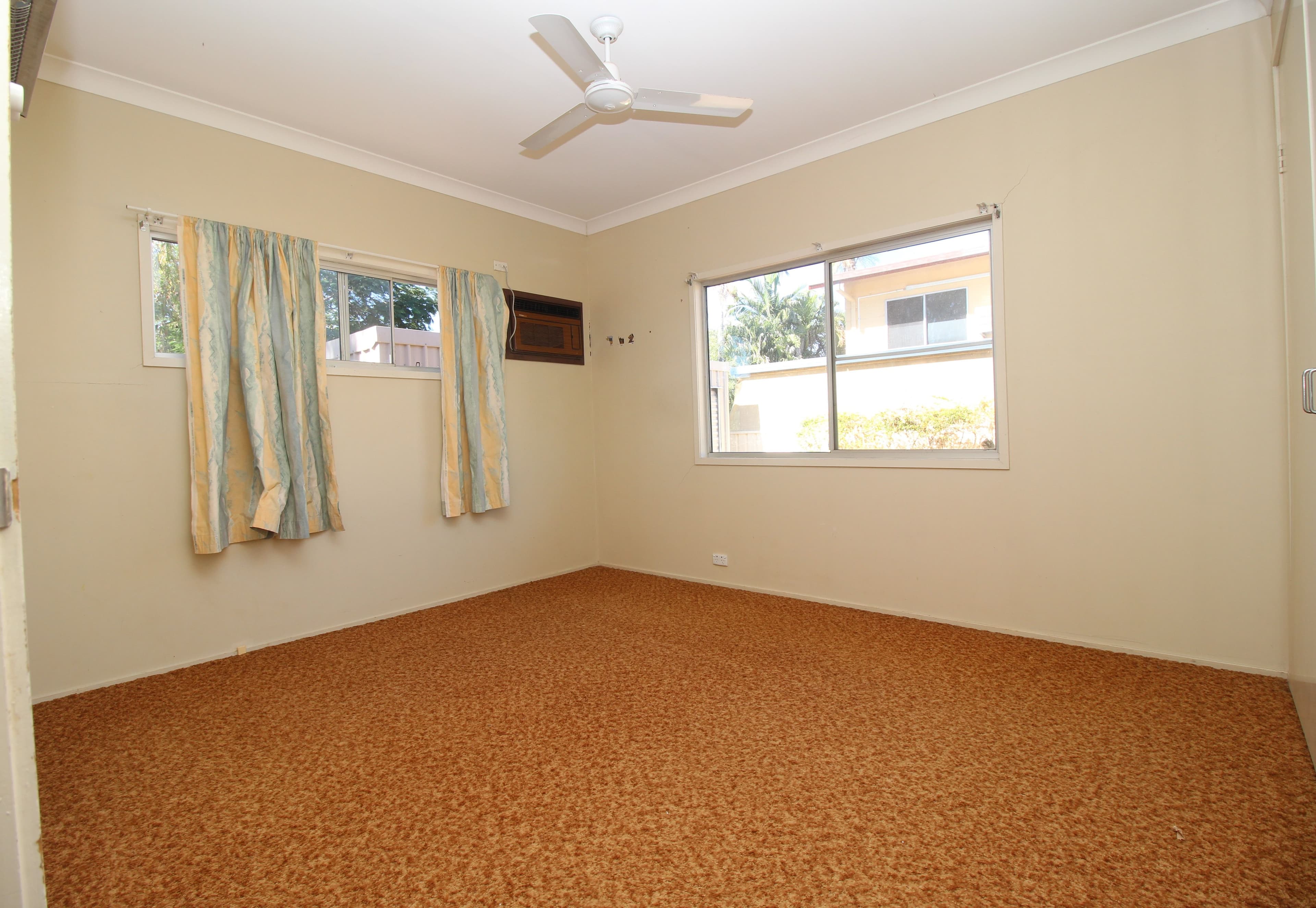 13 Bridgeman Street, Emerald QLD 4720, Emerald - Thumbnail 8