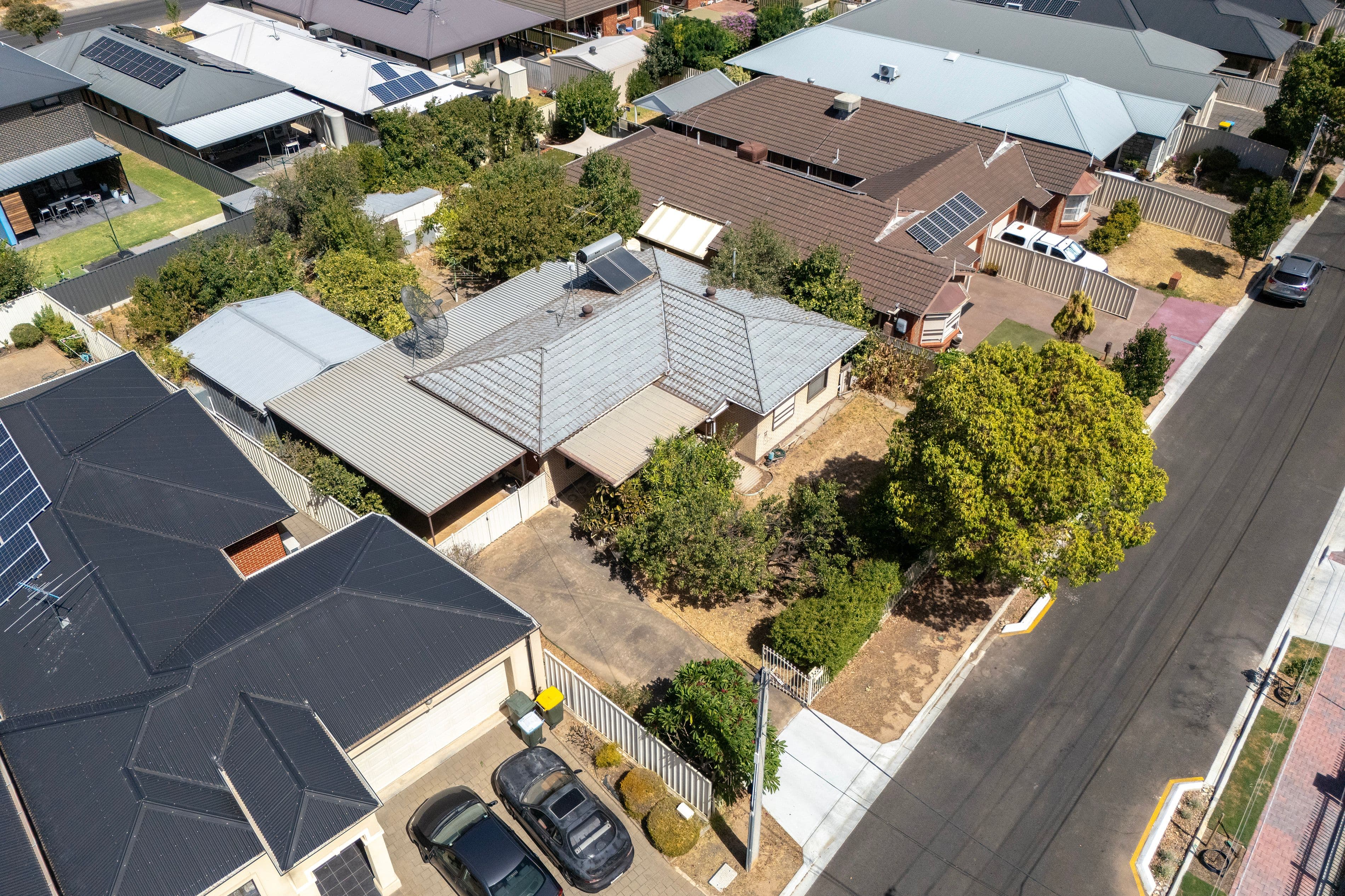 12 Tyrone Avenue, Campbelltown SA 5074, Campbelltown - Thumbnail 4