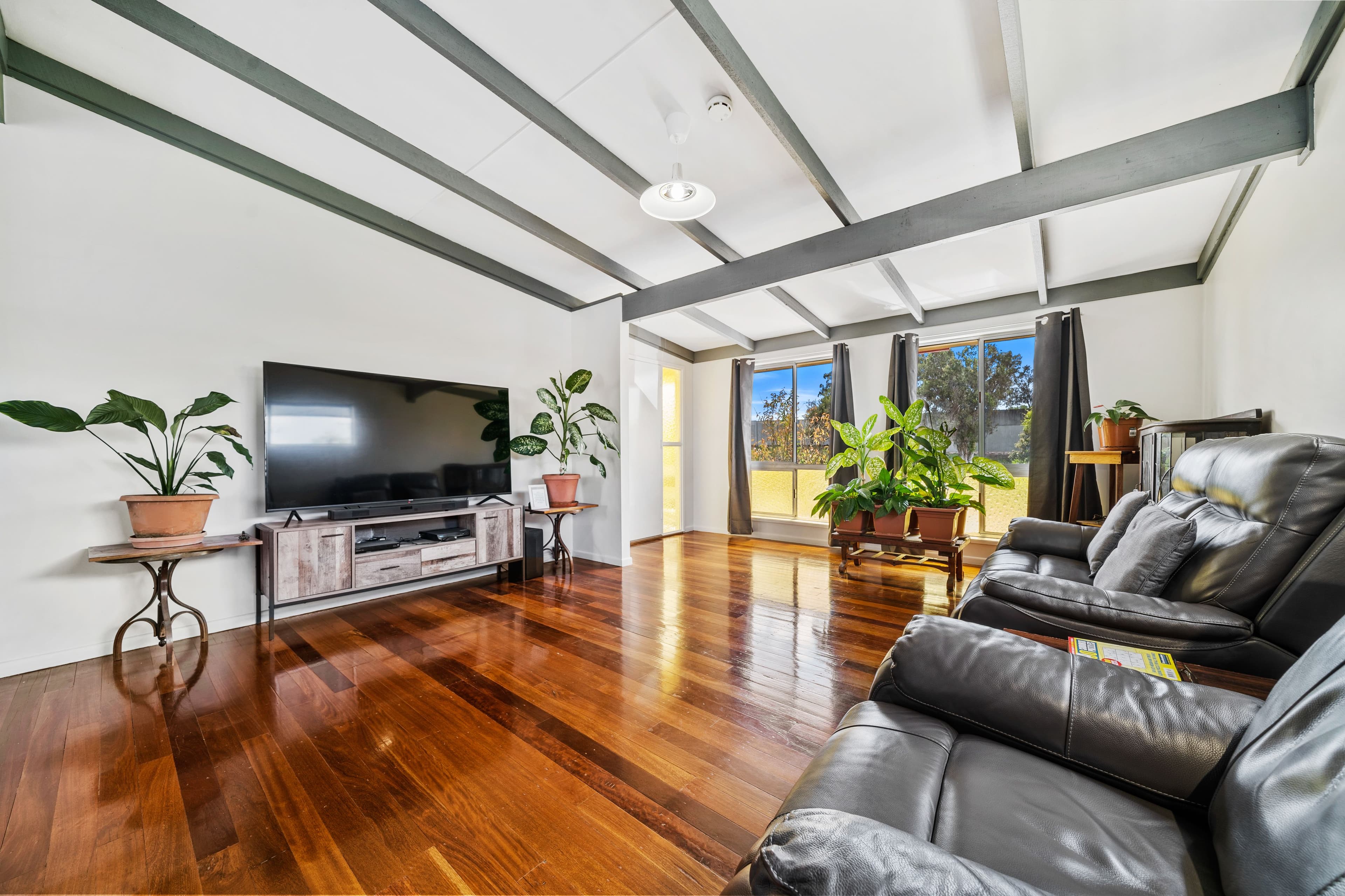 3 Station Road, Loganlea QLD 4131, Loganlea - Thumbnail 3