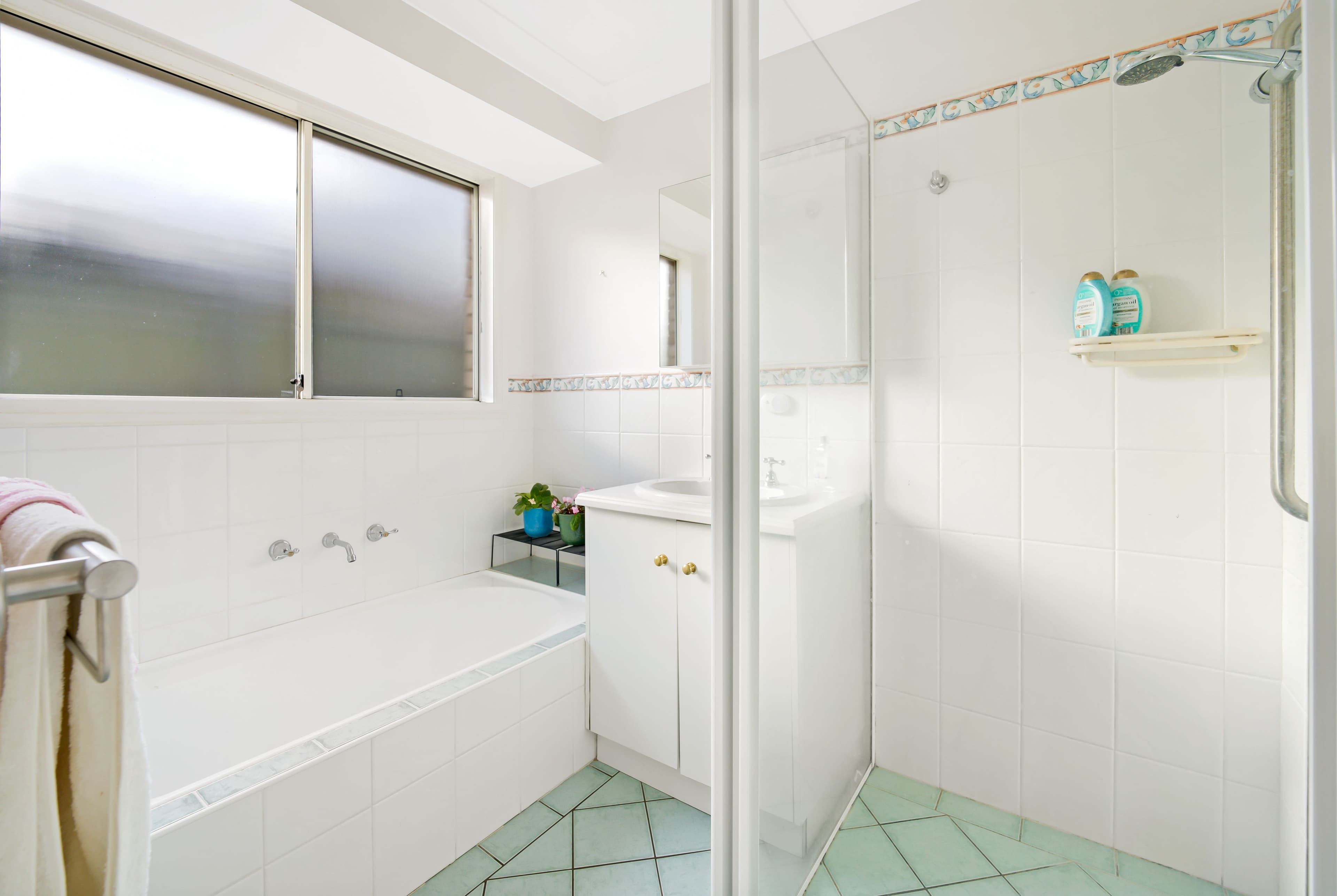27 Booth Crescent, Orange NSW 2800, Orange - Thumbnail 8
