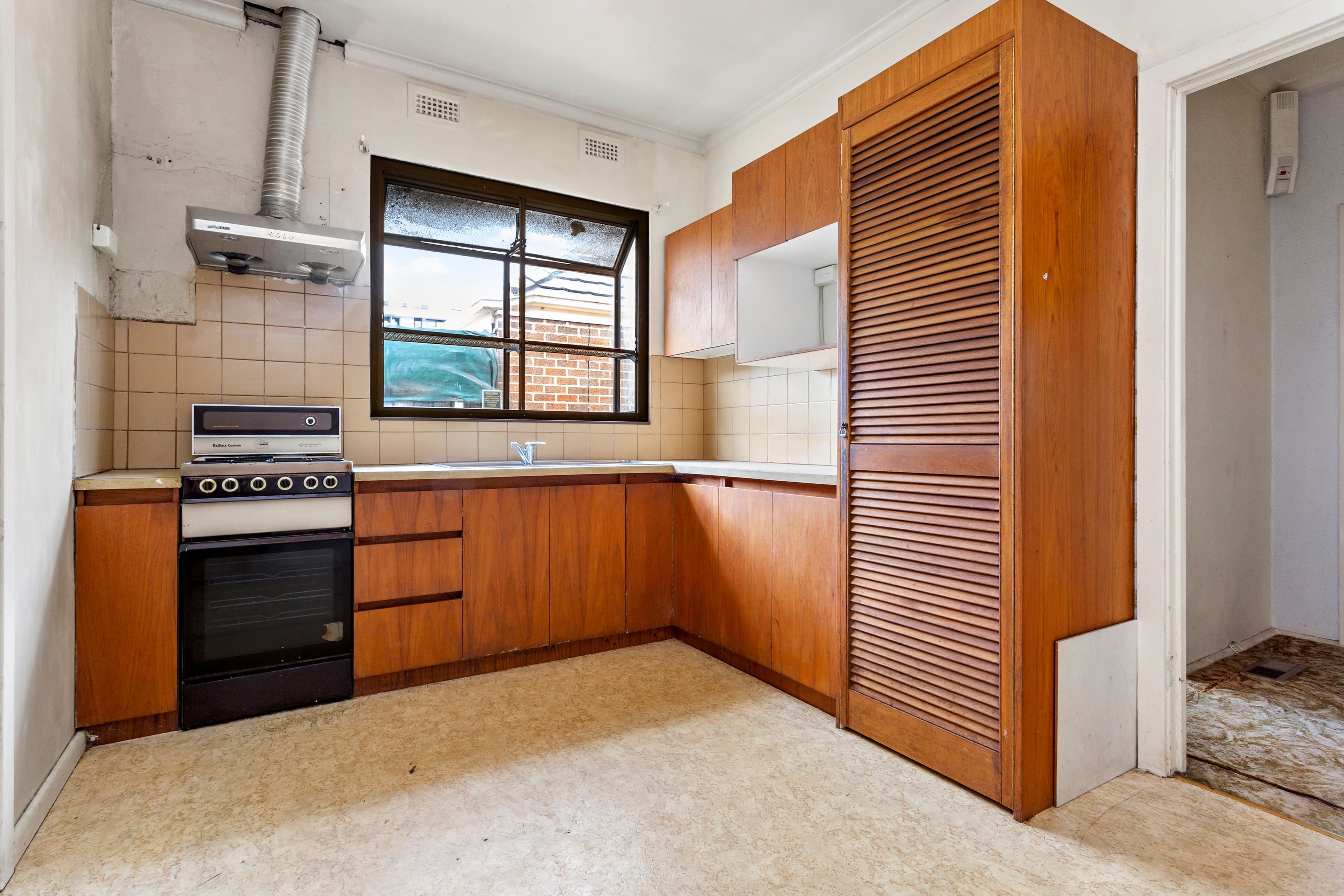 8 Myora Court, Chadstone VIC 3148, Chadstone - Thumbnail 3