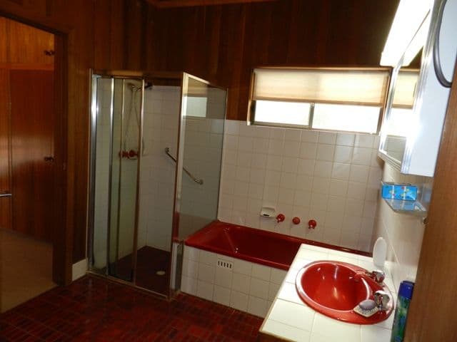29 Eringa Avenue, LOXTON SA 5333, Loxton - Thumbnail 6