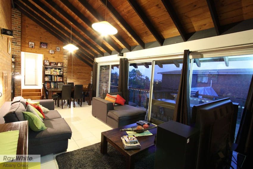 5 Janus Court, EATONS HILL QLD 4037, Eatons Hill - Thumbnail 3