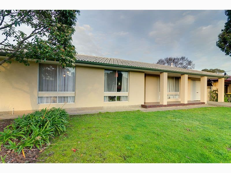 9 Glenhuntly Drive, Flagstaff Hill SA 5159, Flagstaff Hill - Image 1