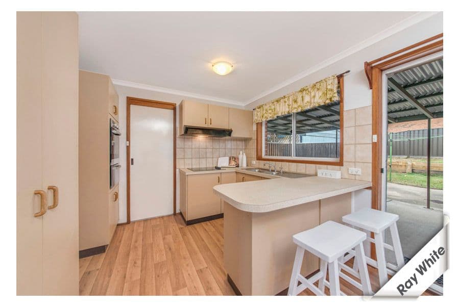 37 Boswell Crescent, Florey ACT 2615, Florey - Thumbnail 2