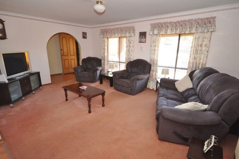 21 Karrawirra Close, CRAIGMORE SA 5114, Craigmore - Thumbnail 3