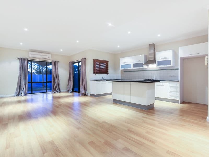 3 Ridgeway Avenue, Enfield SA 5085, Enfield - Thumbnail 2