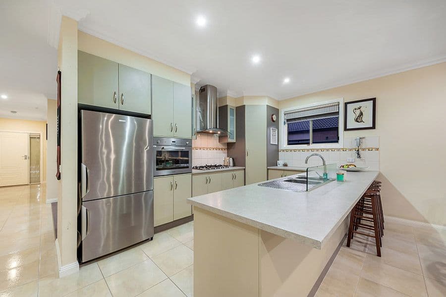 54 Grevillea Street, Craigieburn VIC 3064, Craigieburn - Thumbnail 2