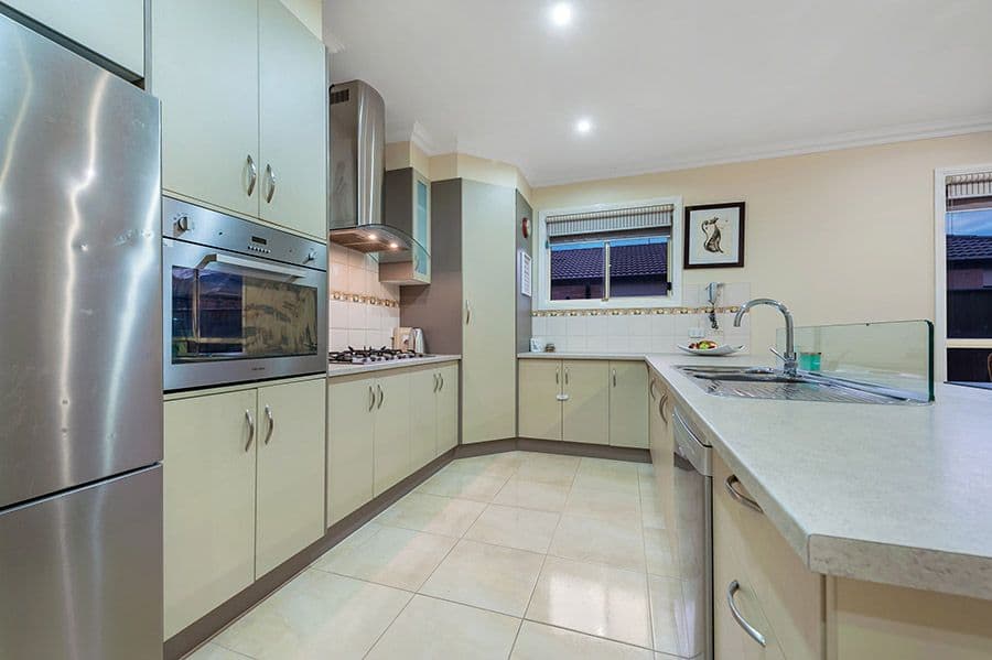 54 Grevillea Street, Craigieburn VIC 3064, Craigieburn - Thumbnail 3
